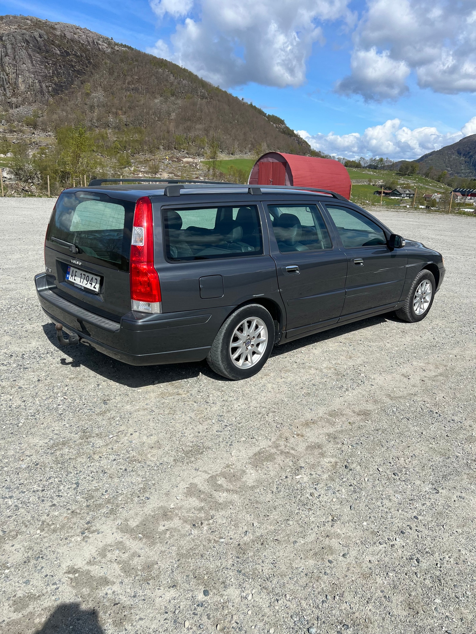 Brukt Volvo V70 2.4