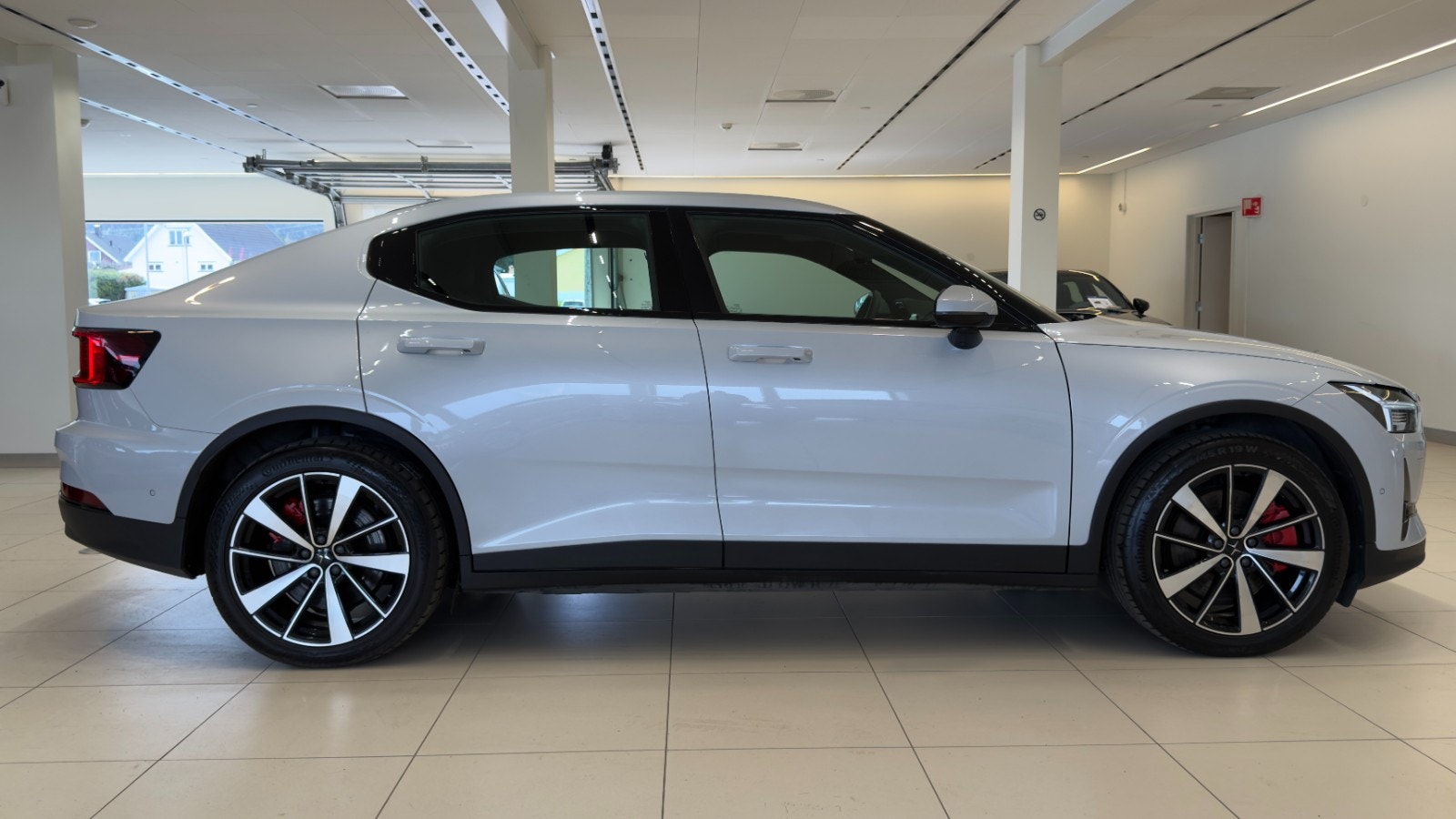 Hovedbilde av Polestar 2