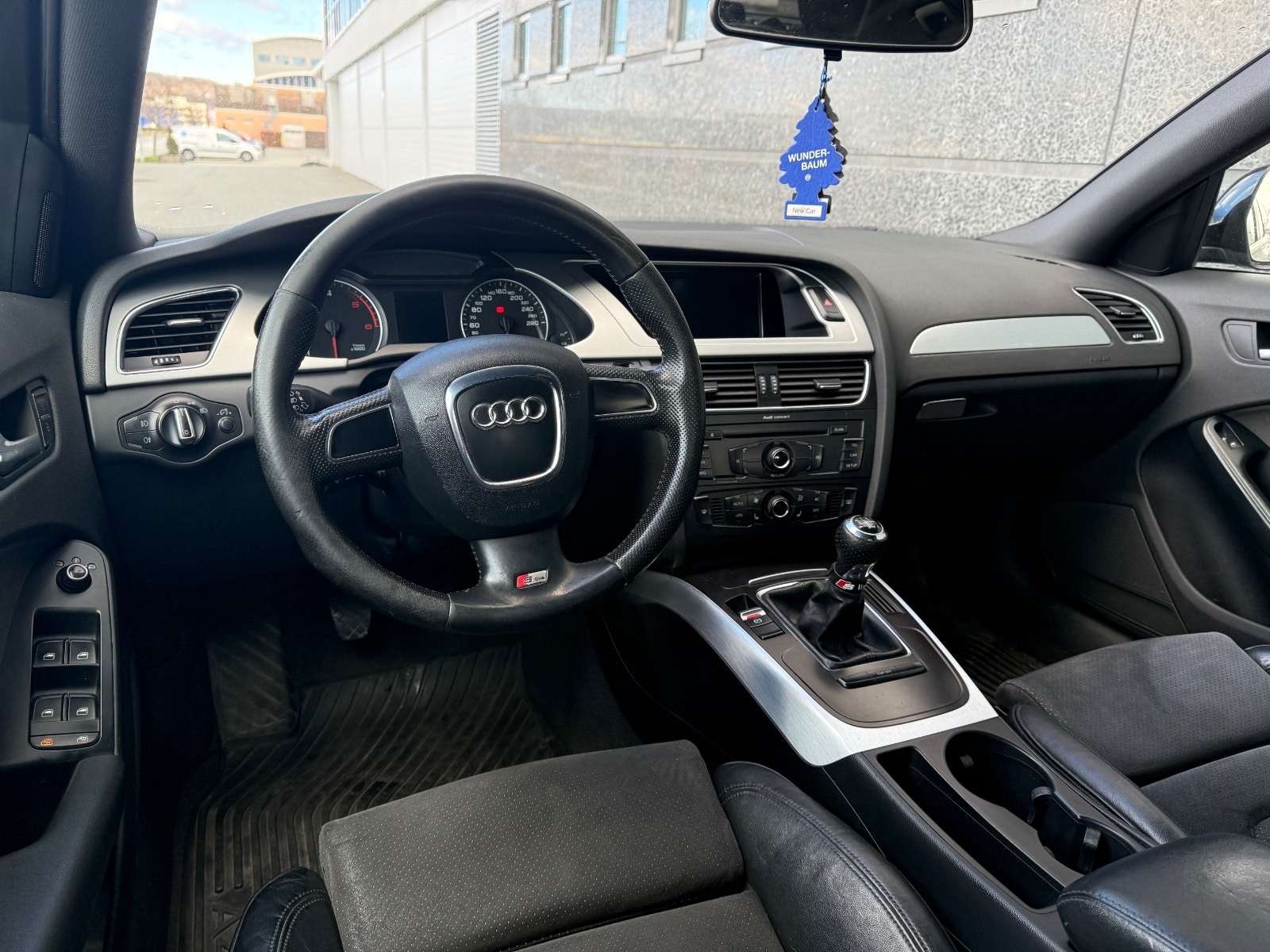 Hovedbilde av Audi A4