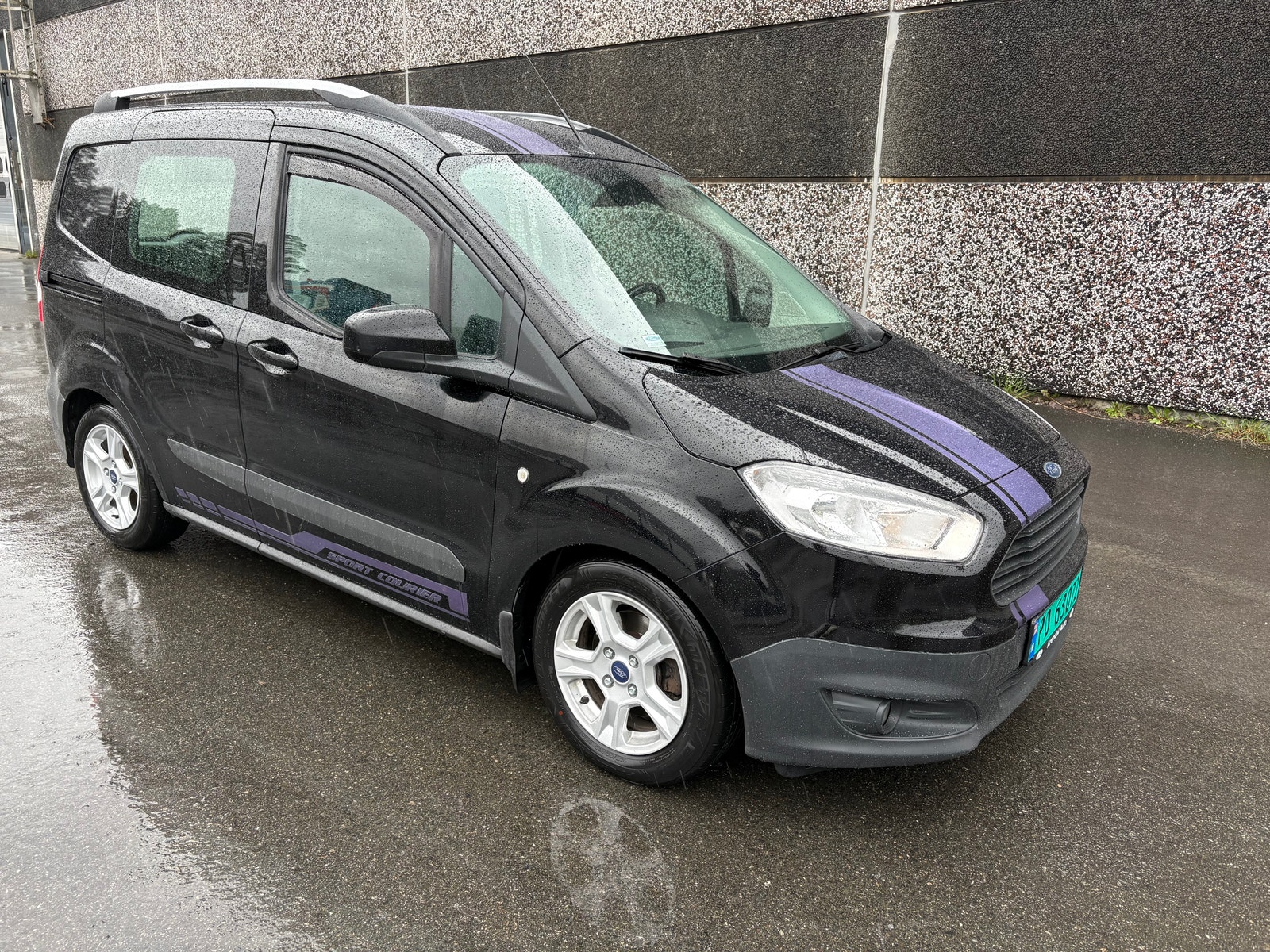 Brukt Ford Transit Courier 1.5