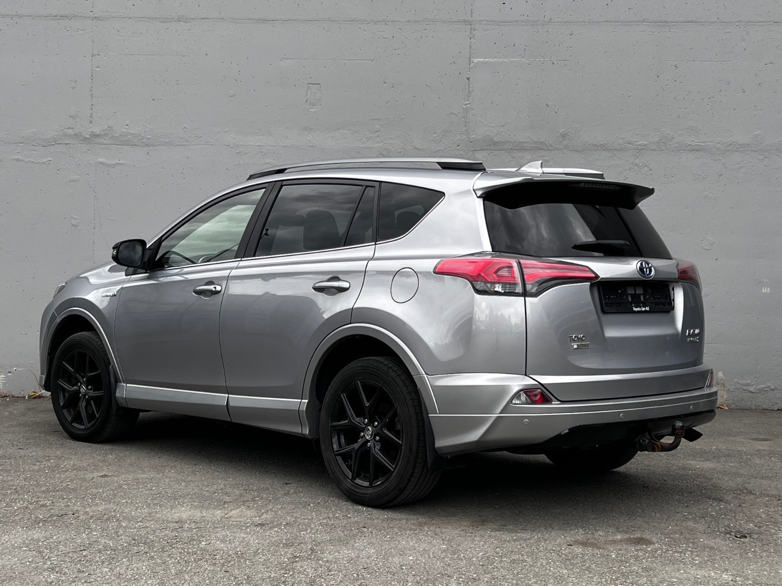 Hovedbilde av Toyota RAV4