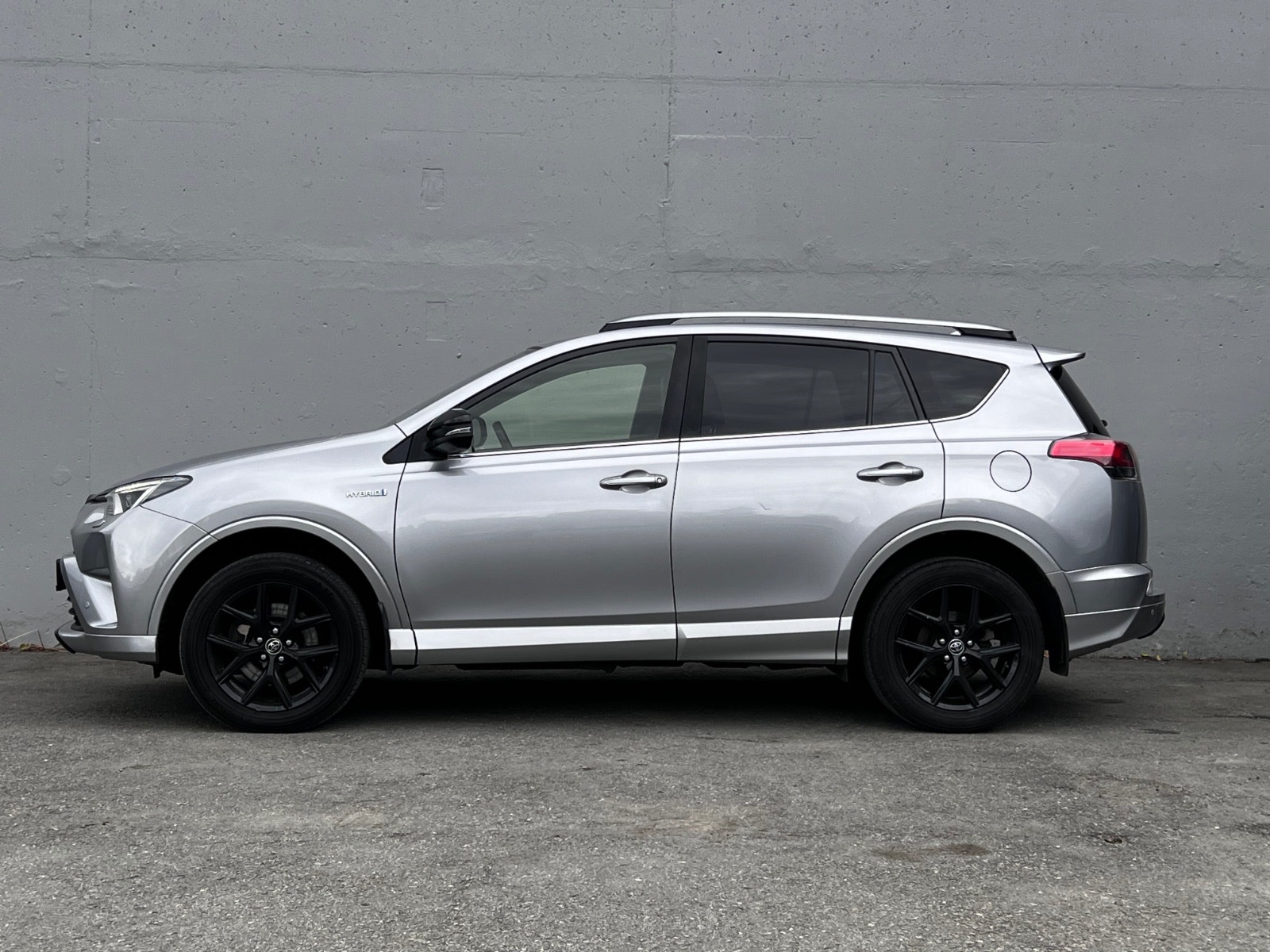 Hovedbilde av Toyota RAV4