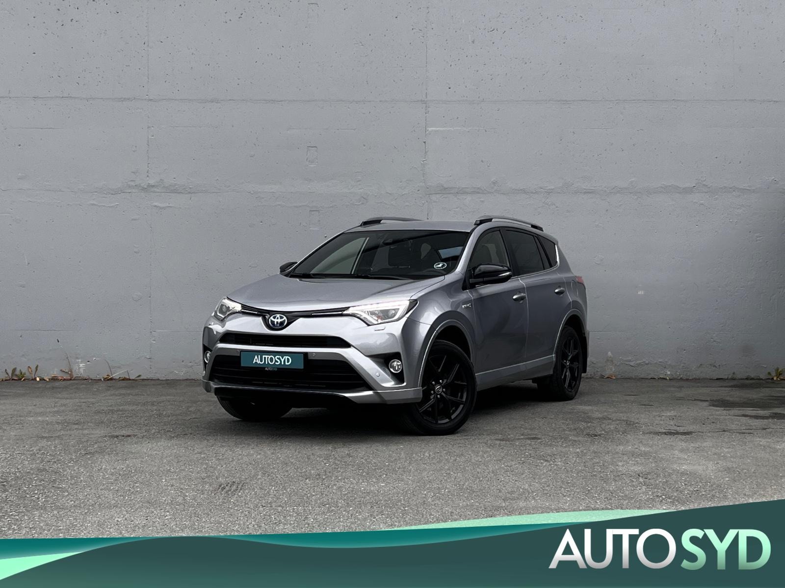 Hovedbilde av Toyota RAV4