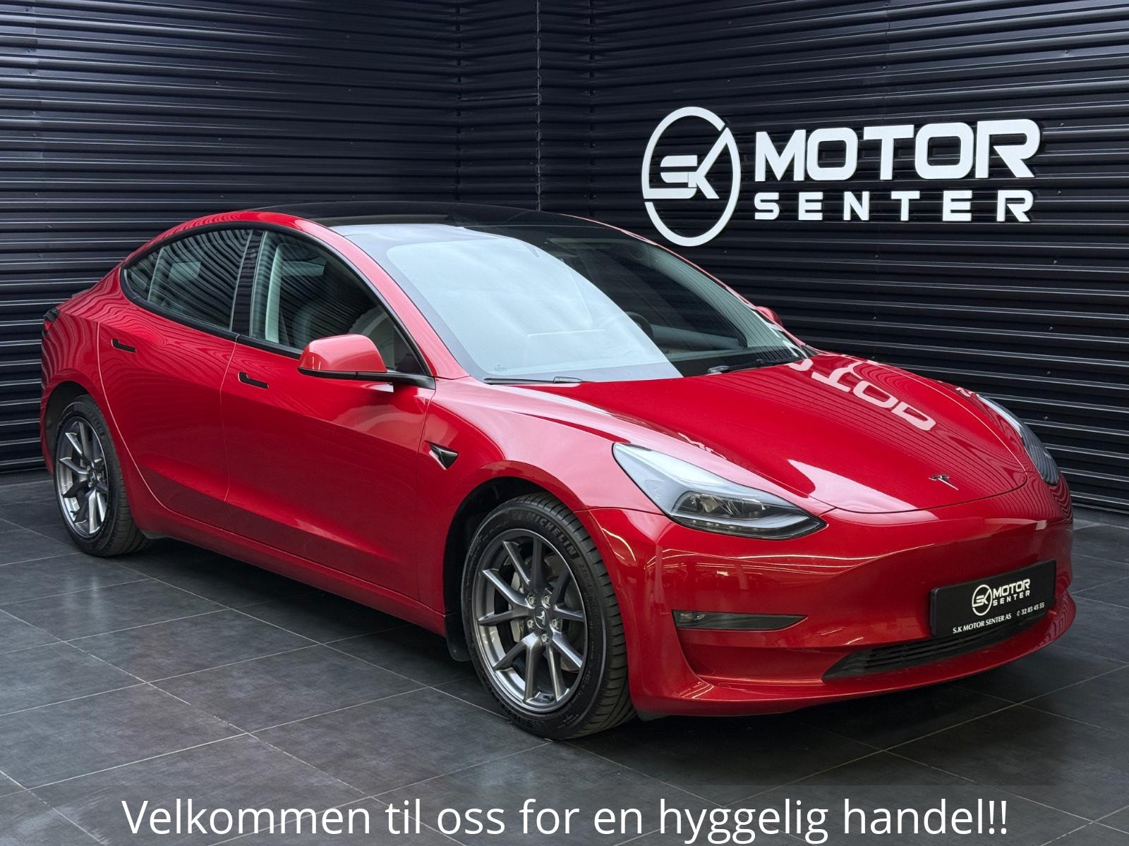 Bilde av 'Tesla Model 3'