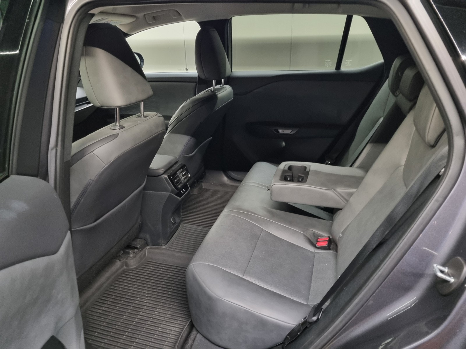 Hovedbilde av Lexus RZ450e