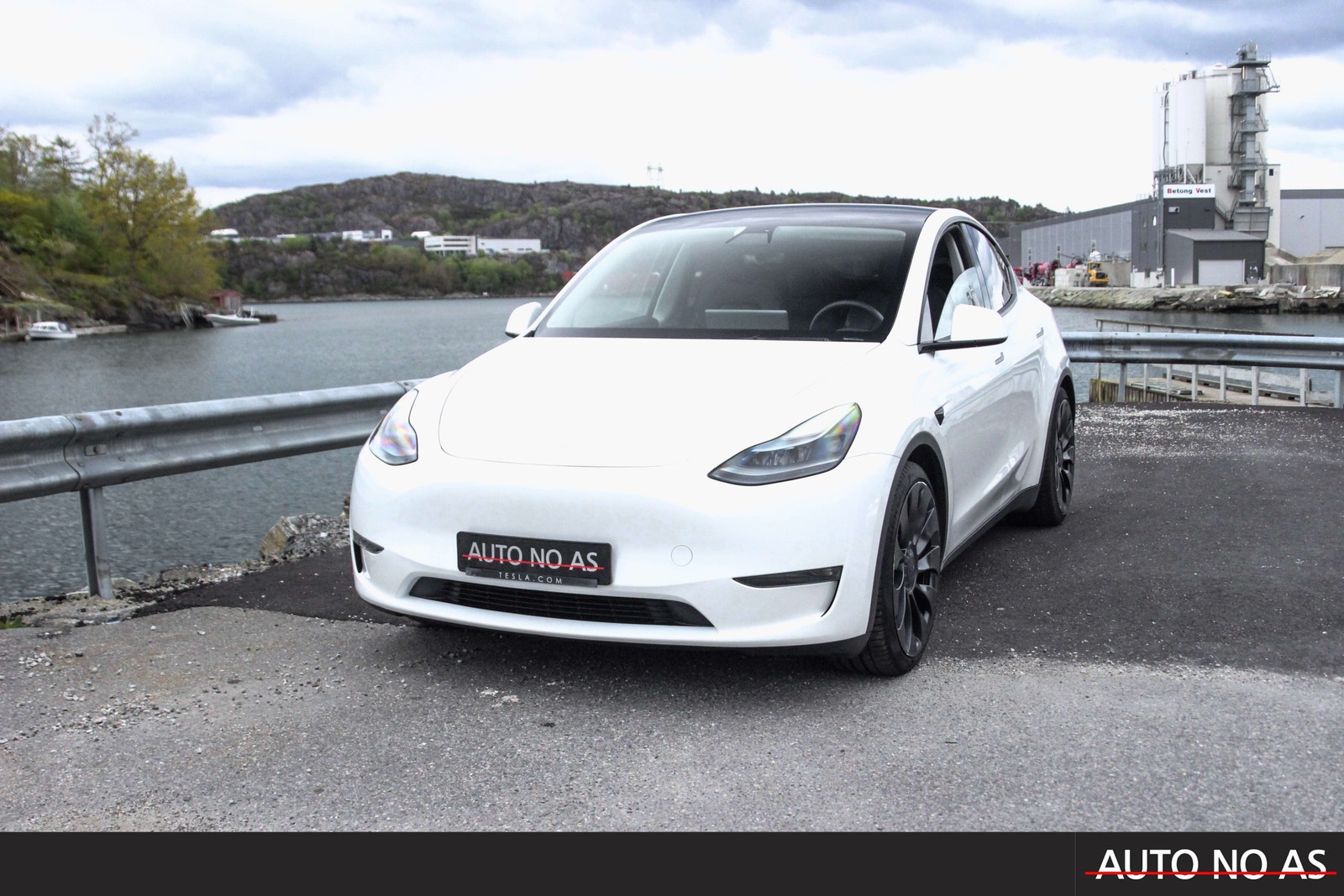 Brukt Tesla Model Y electro