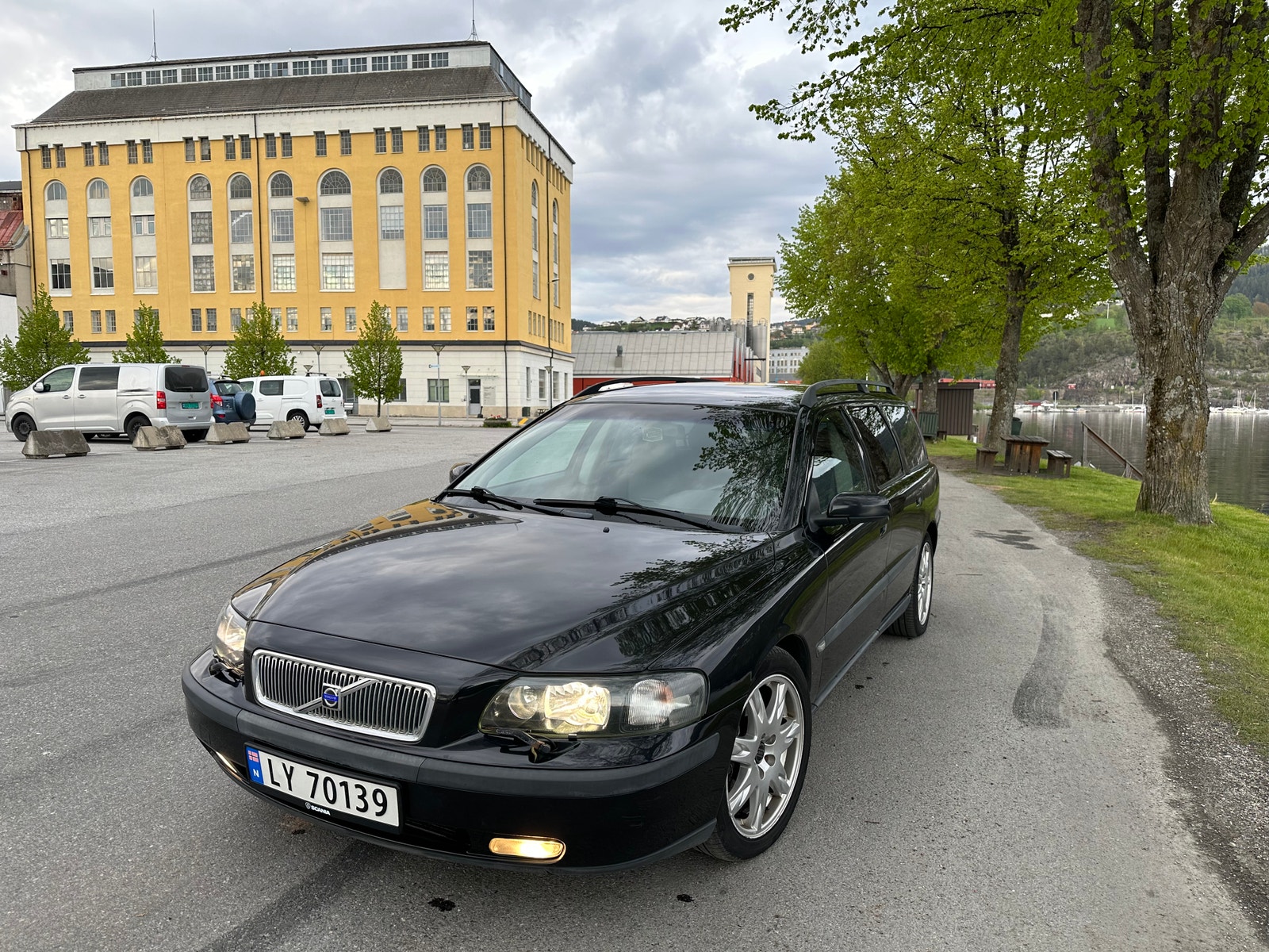 Brukt Volvo V70 2.4