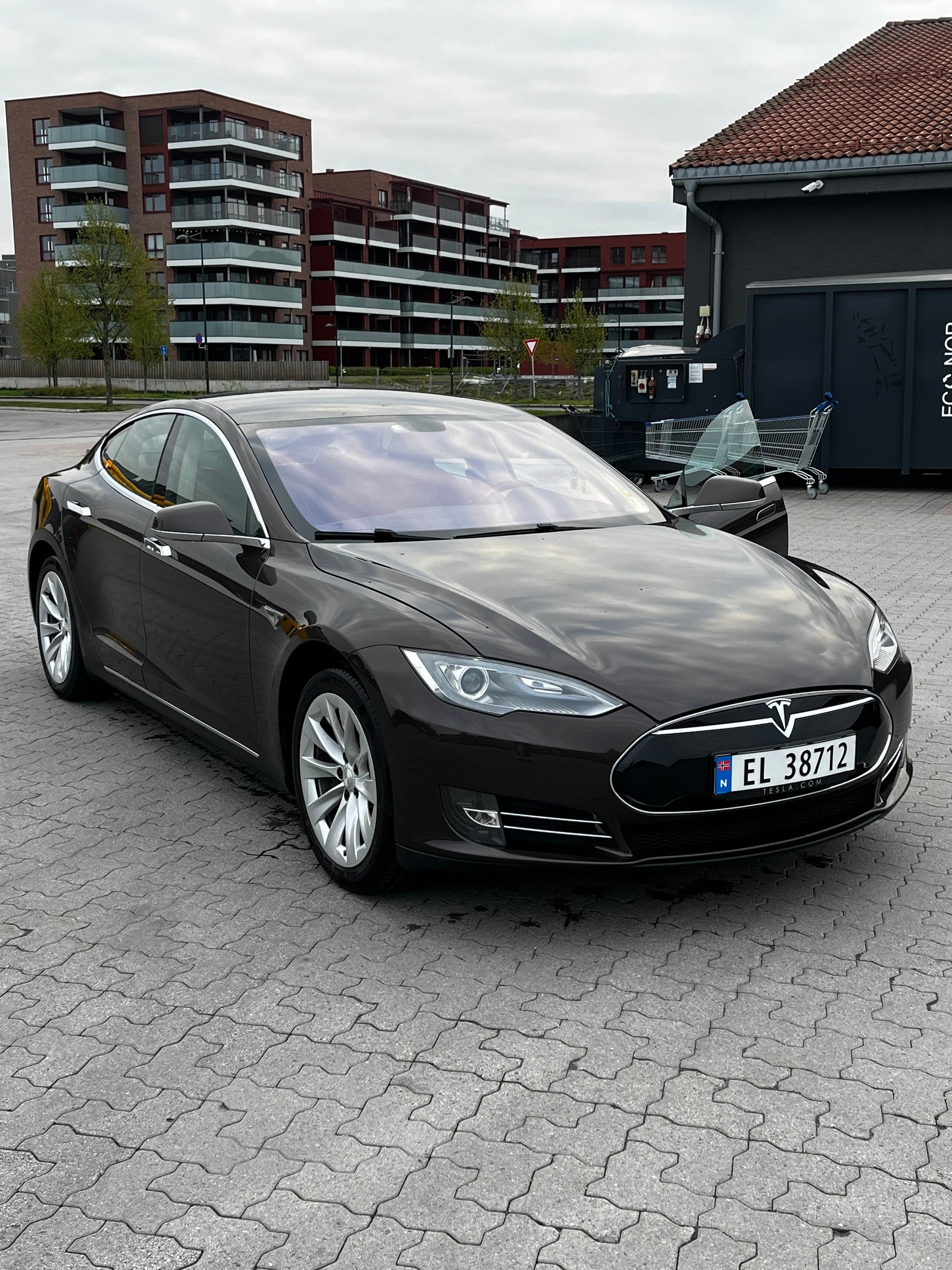 Brukt Tesla Model S electro