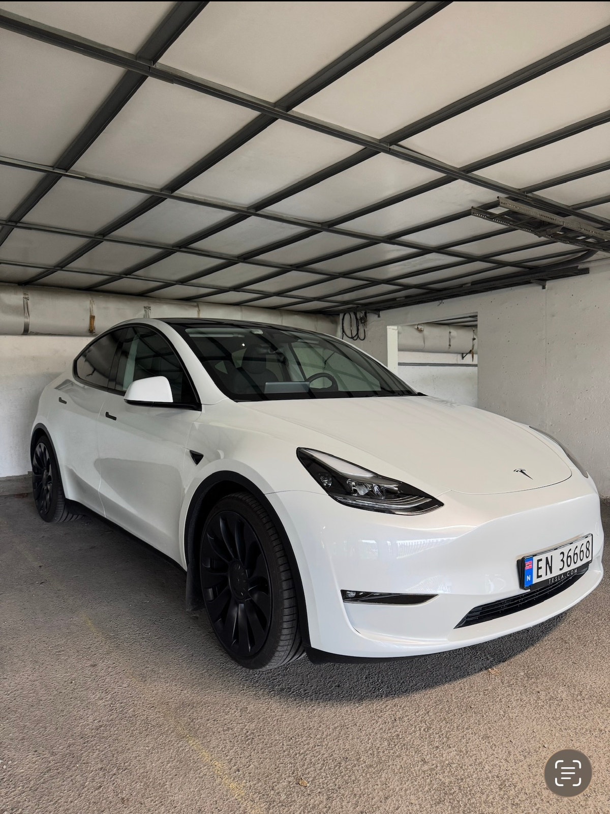 Brukt Tesla Model Y electro