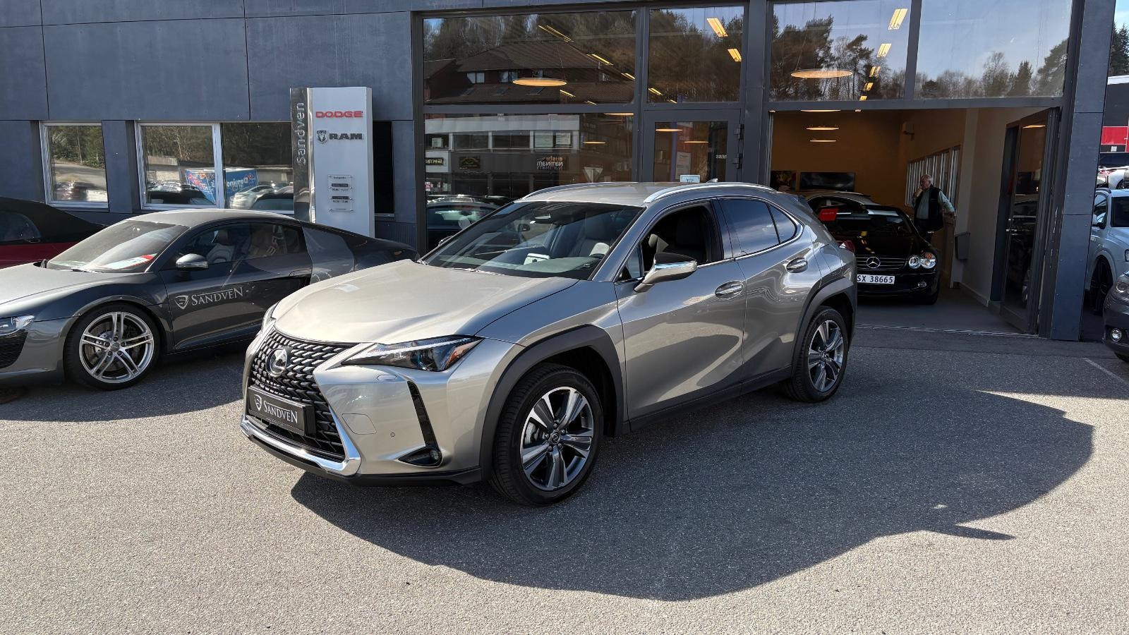 Brukt Lexus Ux 
