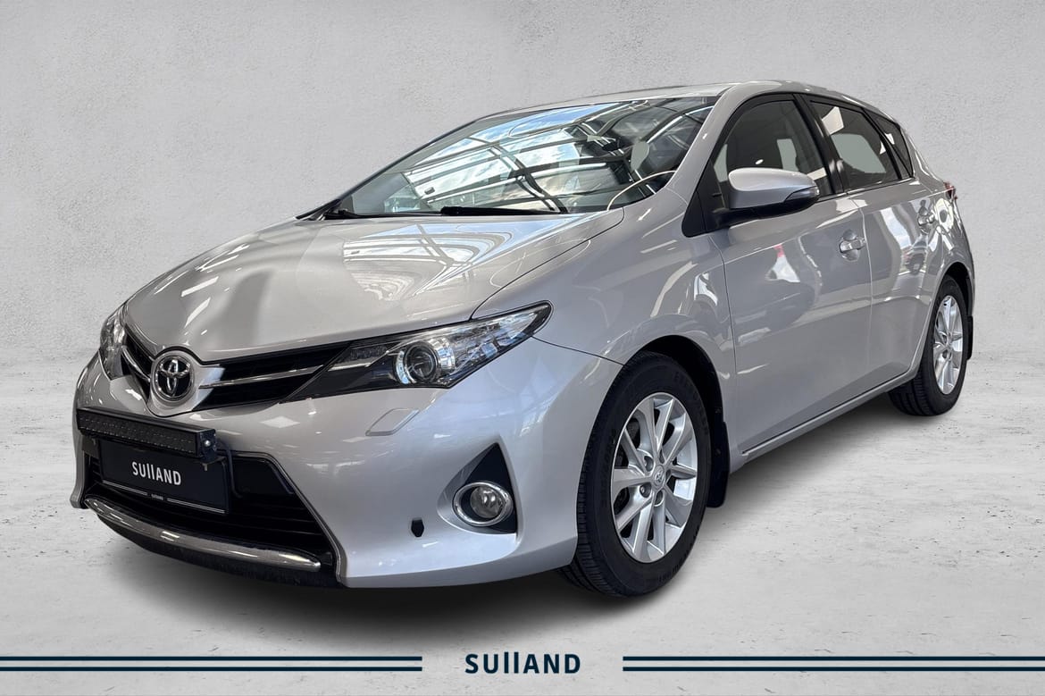 Brukt Toyota Auris 1.4 D-4D