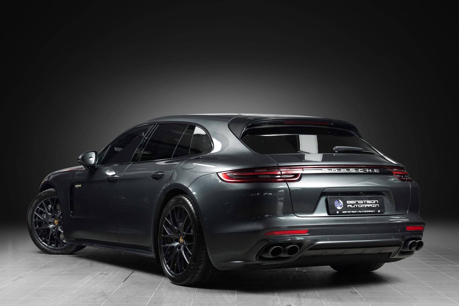 Hovedbilde av Porsche Panamera