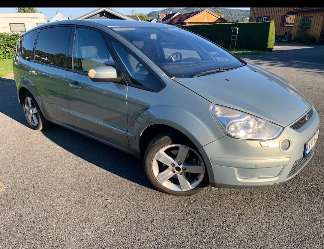 Brukt Ford S-Max 