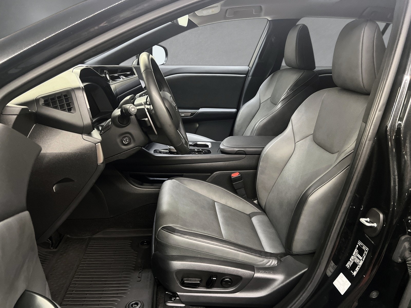 Hovedbilde av Lexus RZ450e