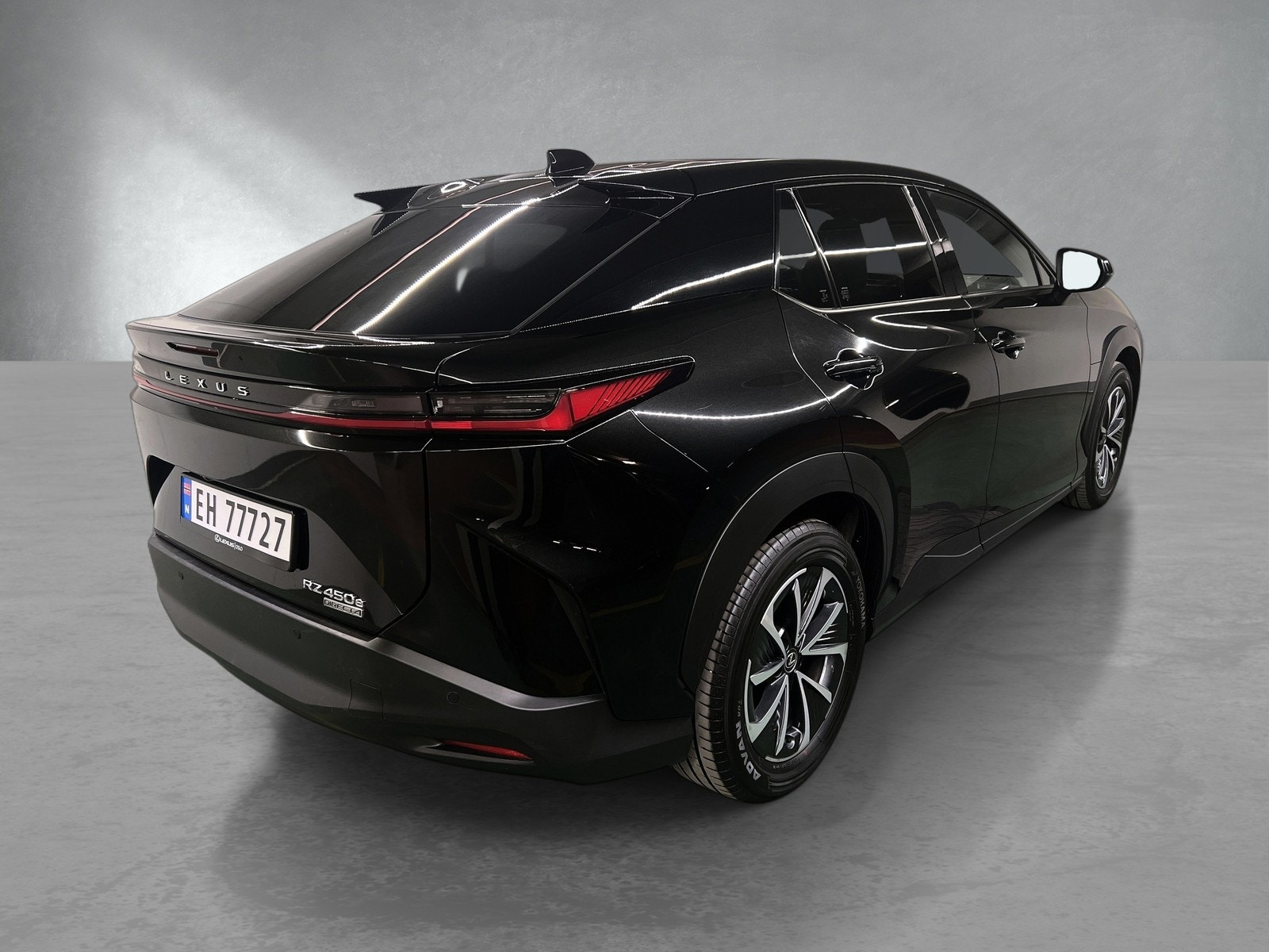 Hovedbilde av Lexus RZ450e