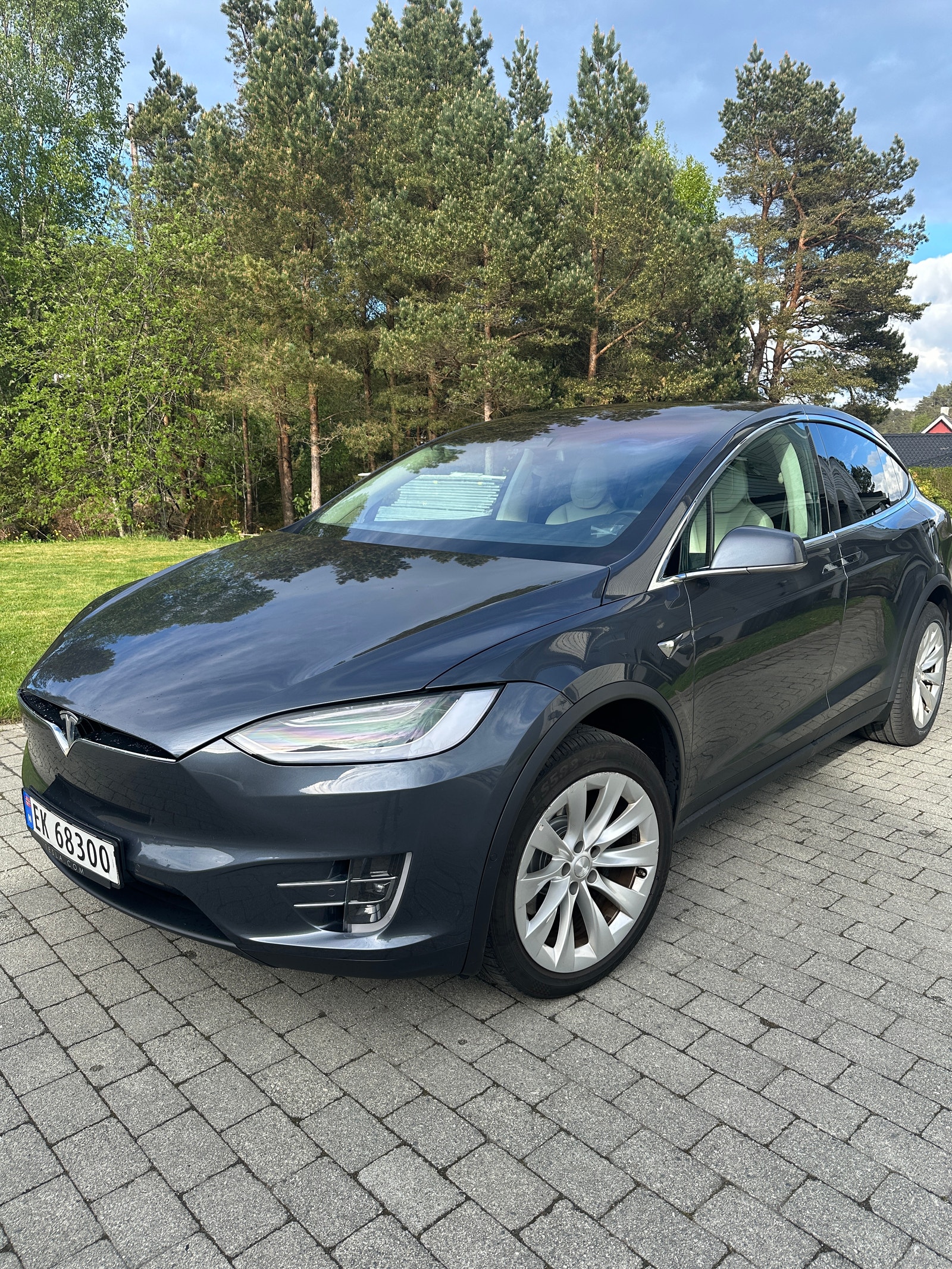 Brukt Tesla Model X electro