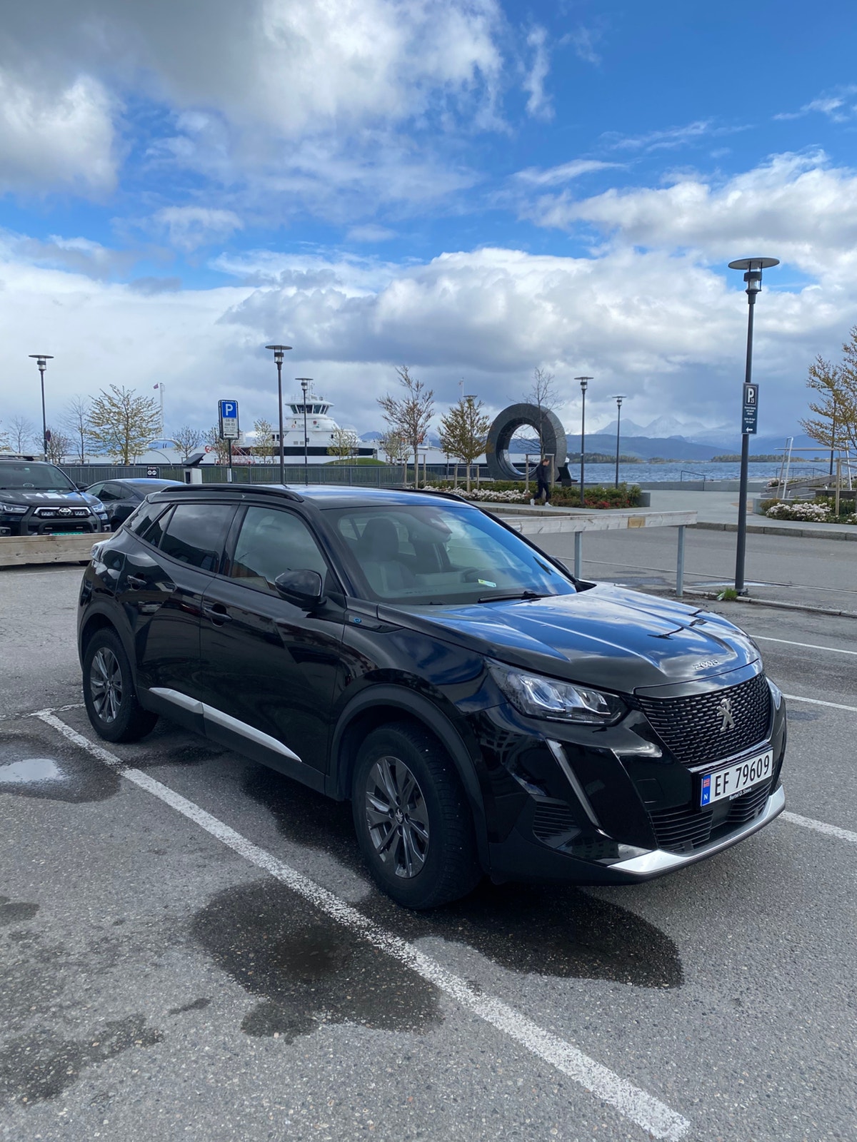 Brukt Peugeot E-2008 