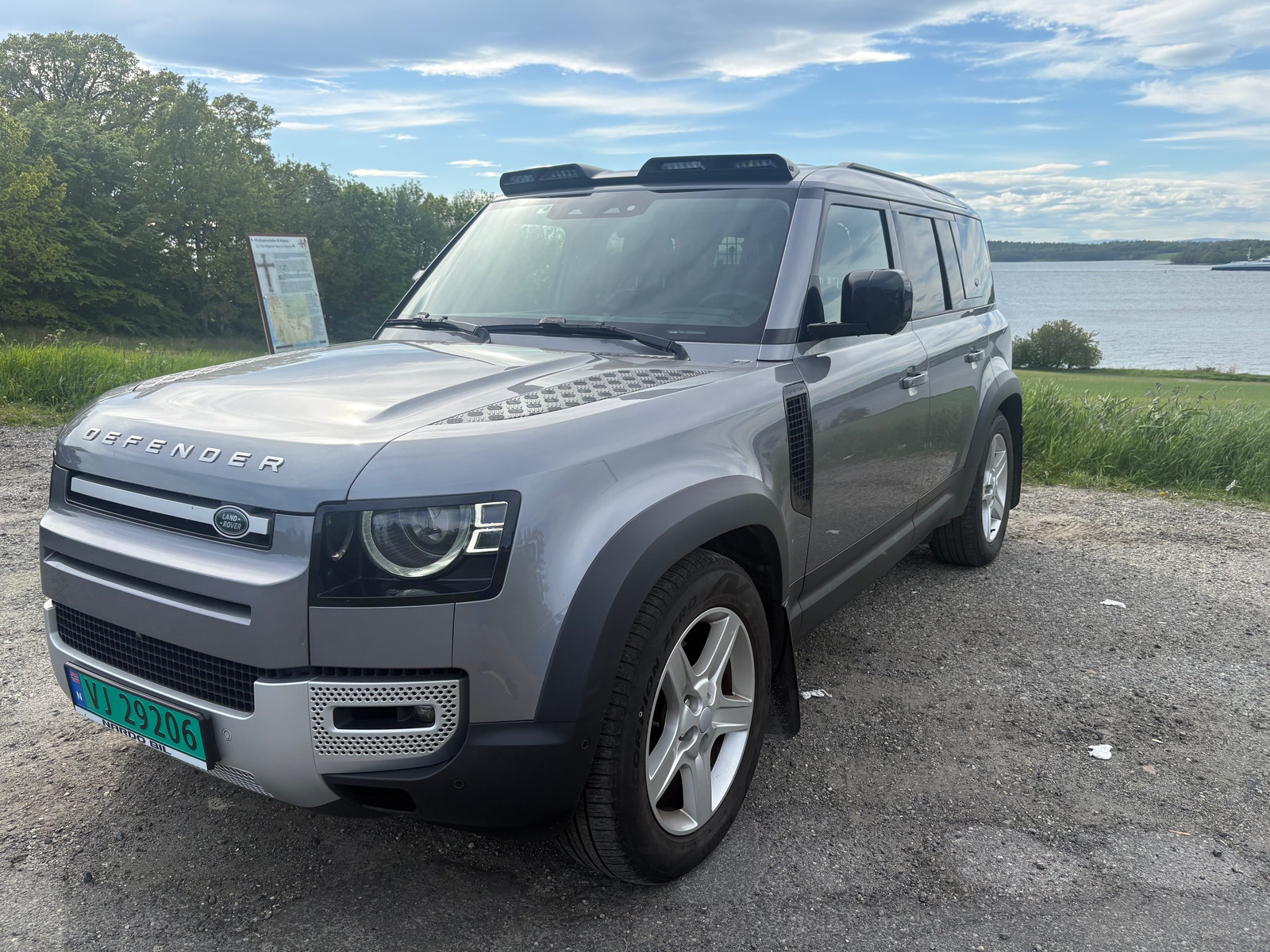 Brukt Land Rover Defender 110 