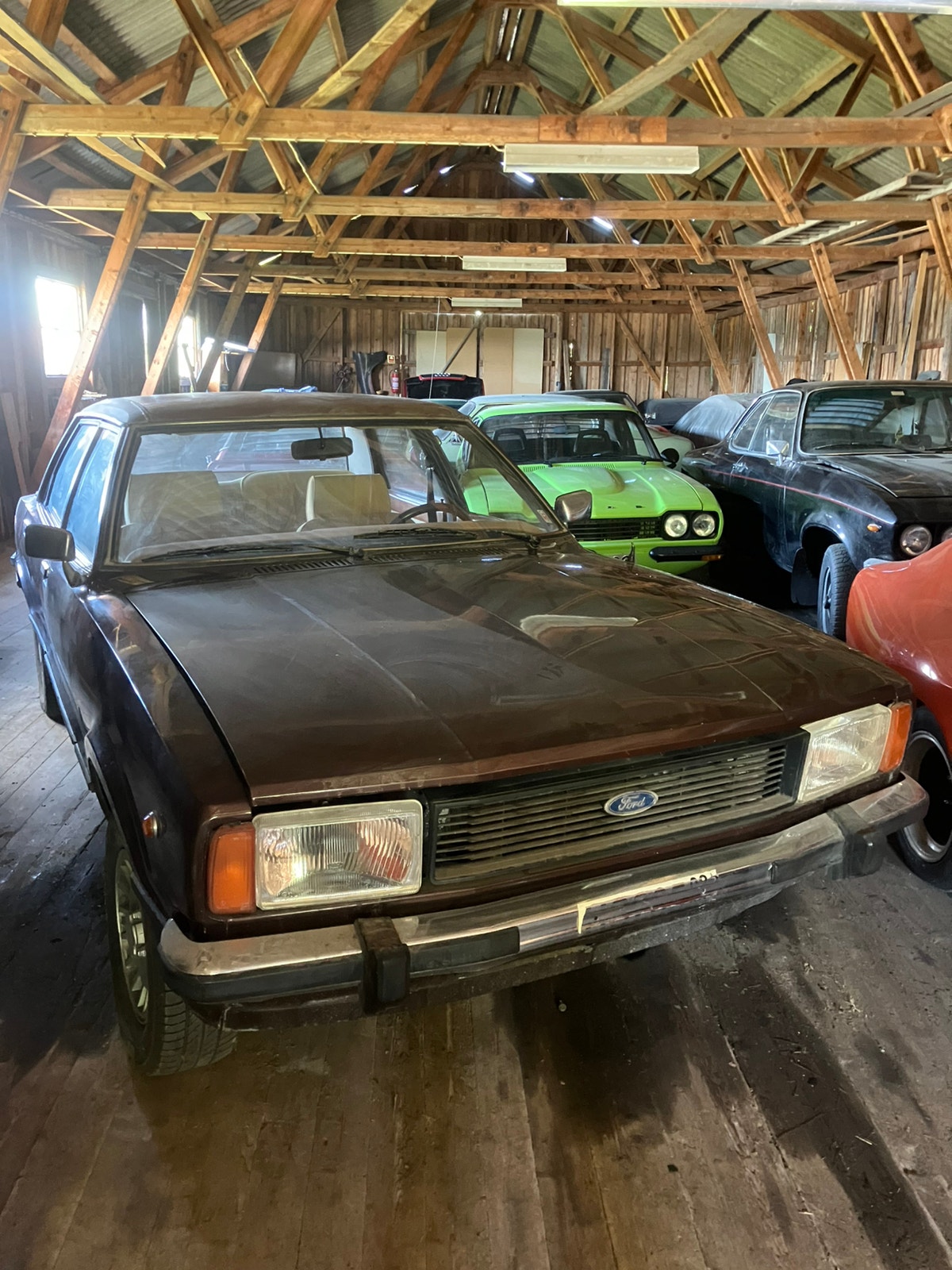 Brukt Ford Taunus 2.3