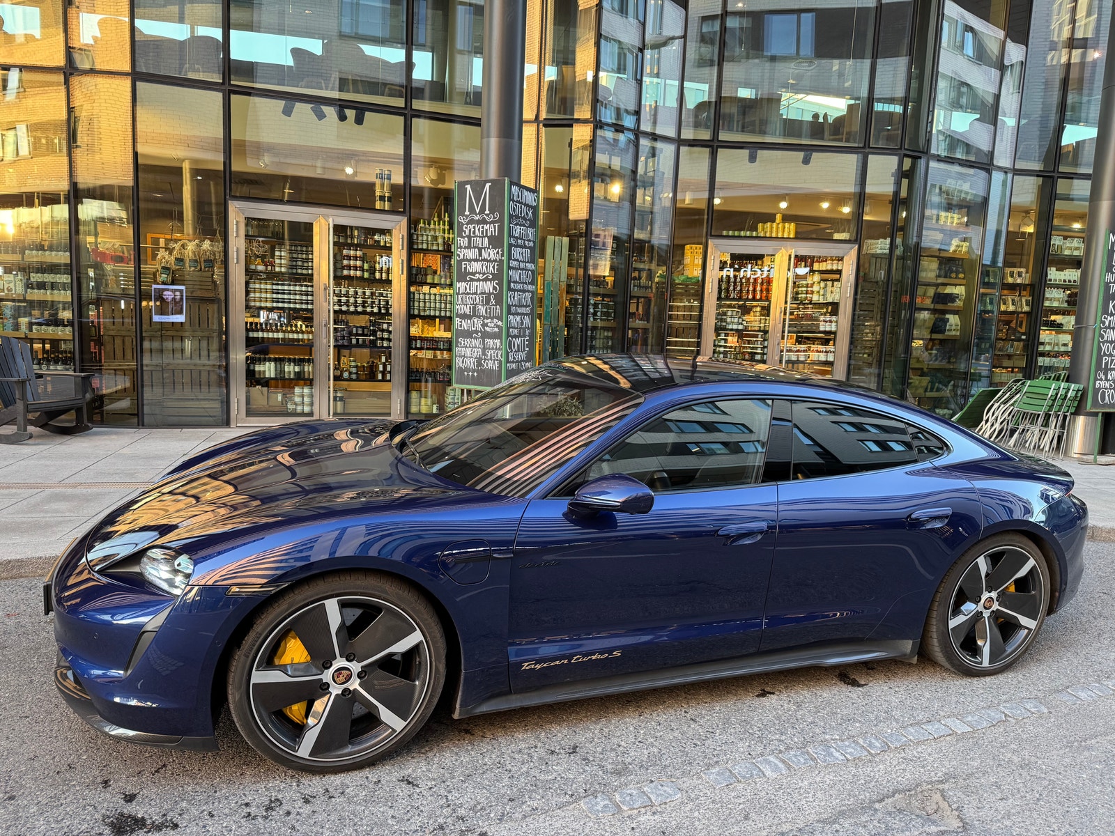 Brukt Porsche Taycan 