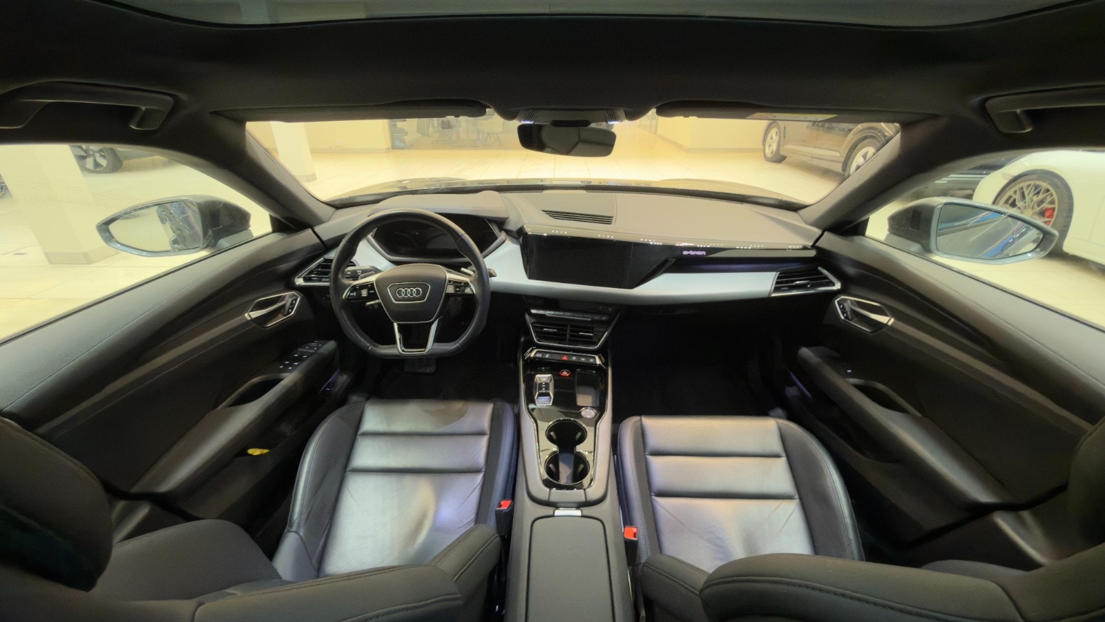 Hovedbilde av Audi e-tron GT