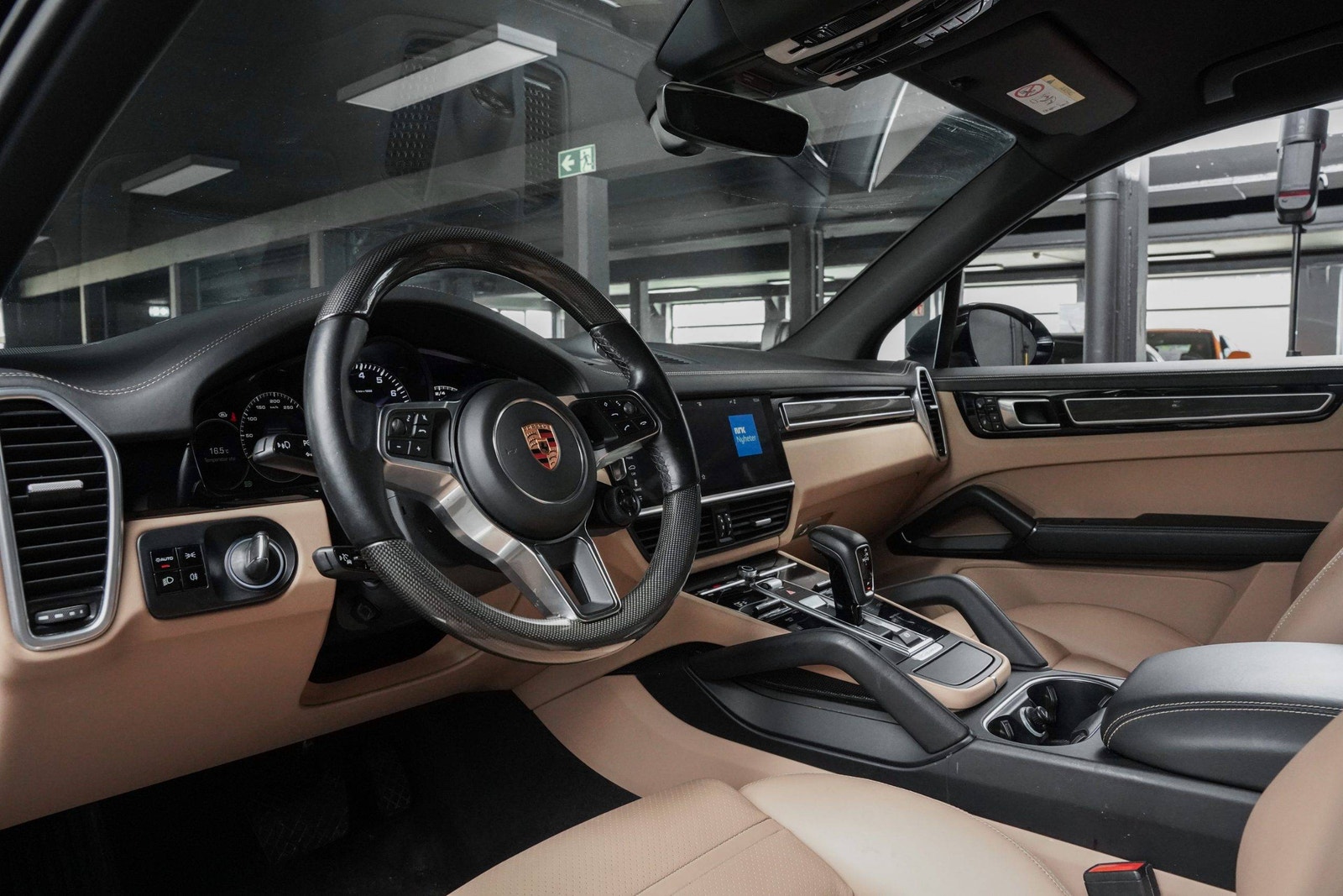 Hovedbilde av Porsche Cayenne