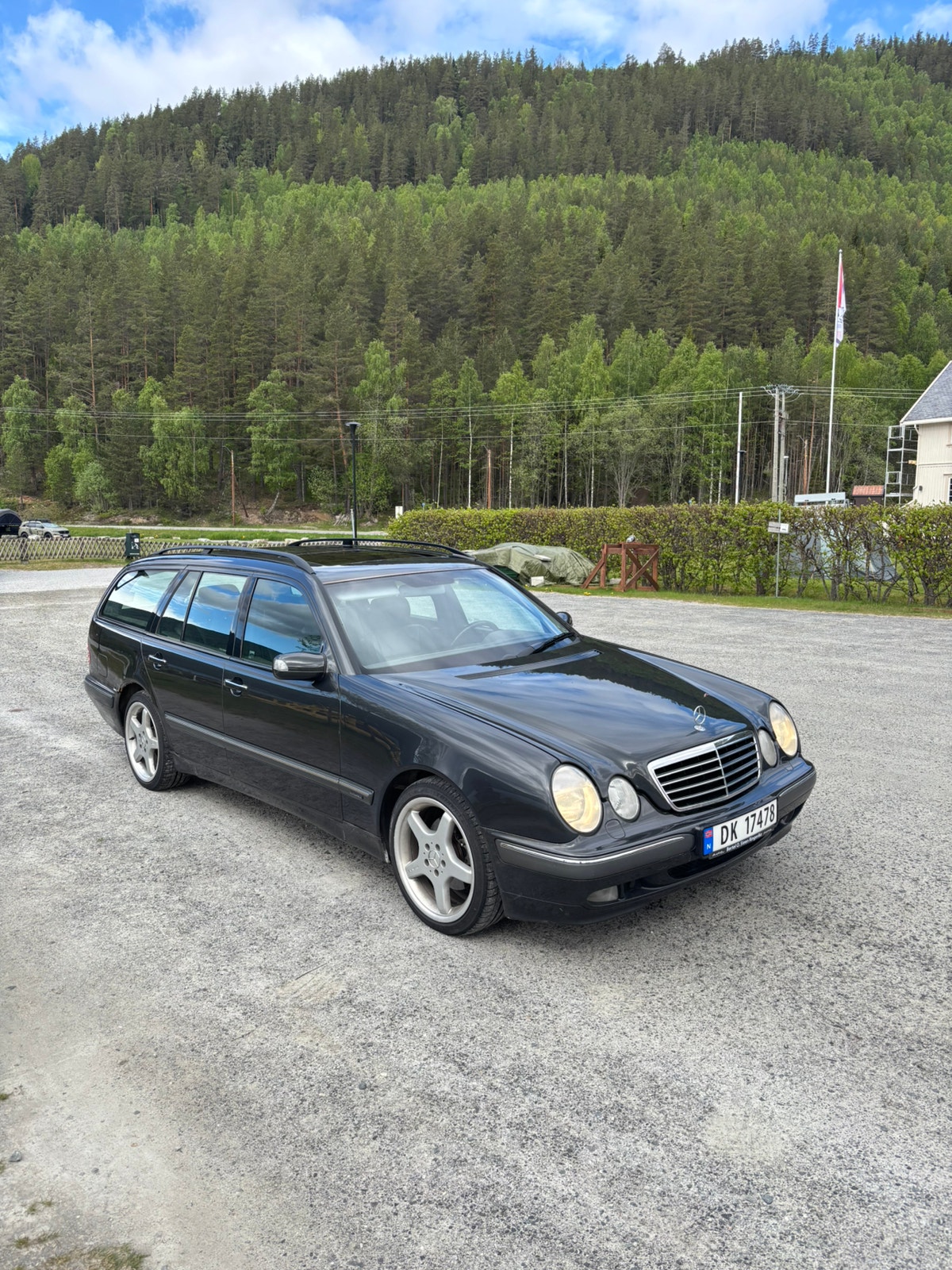 Brukt Mercedes Benz E-Class 320