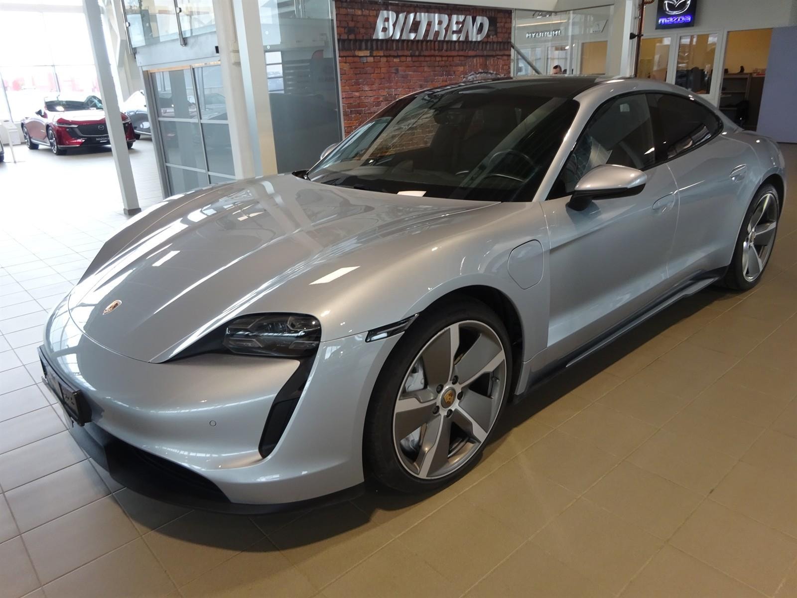 Brukt Porsche Taycan 