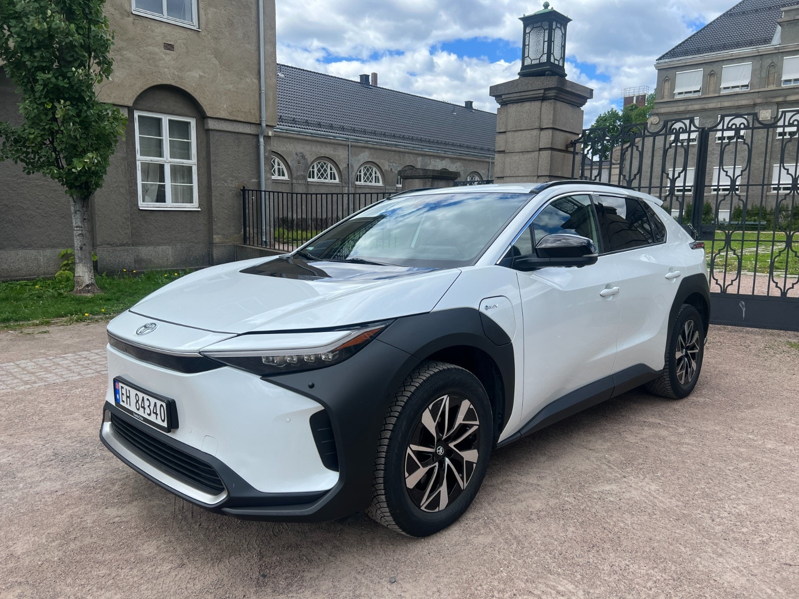 Hovedbilde av Toyota bZ4X