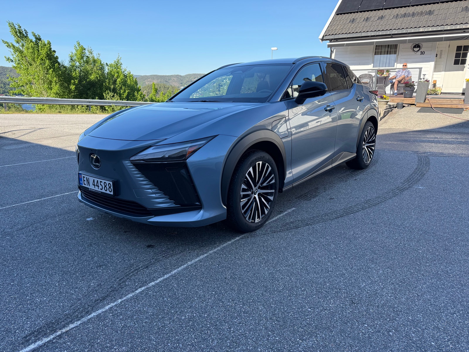 Brukt Lexus Rz 