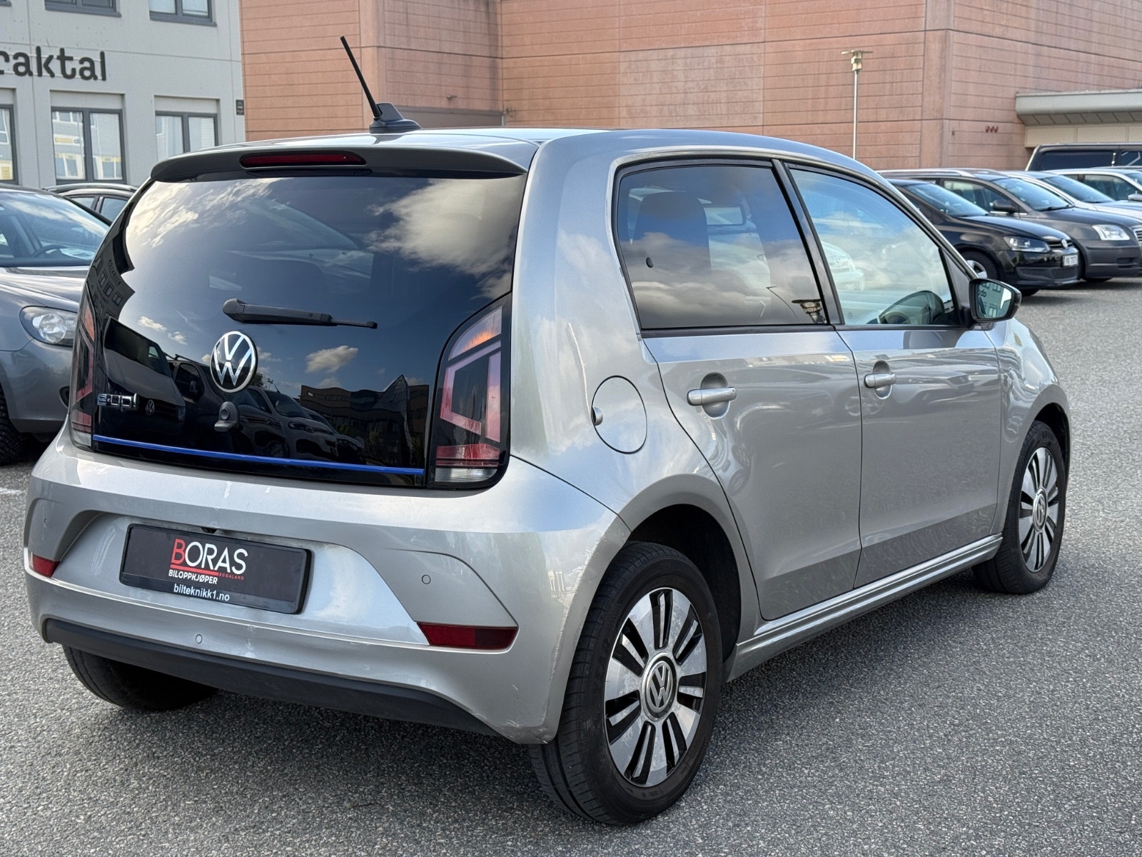 Hovedbilde av Volkswagen UP!