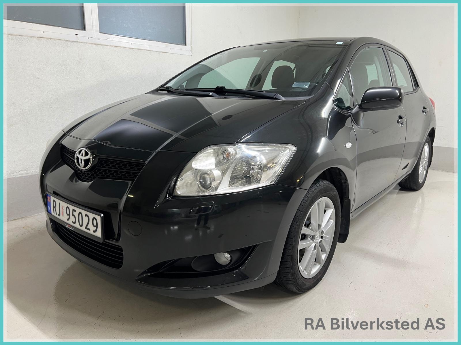 Brukt Toyota Auris 1.6 VVT-i