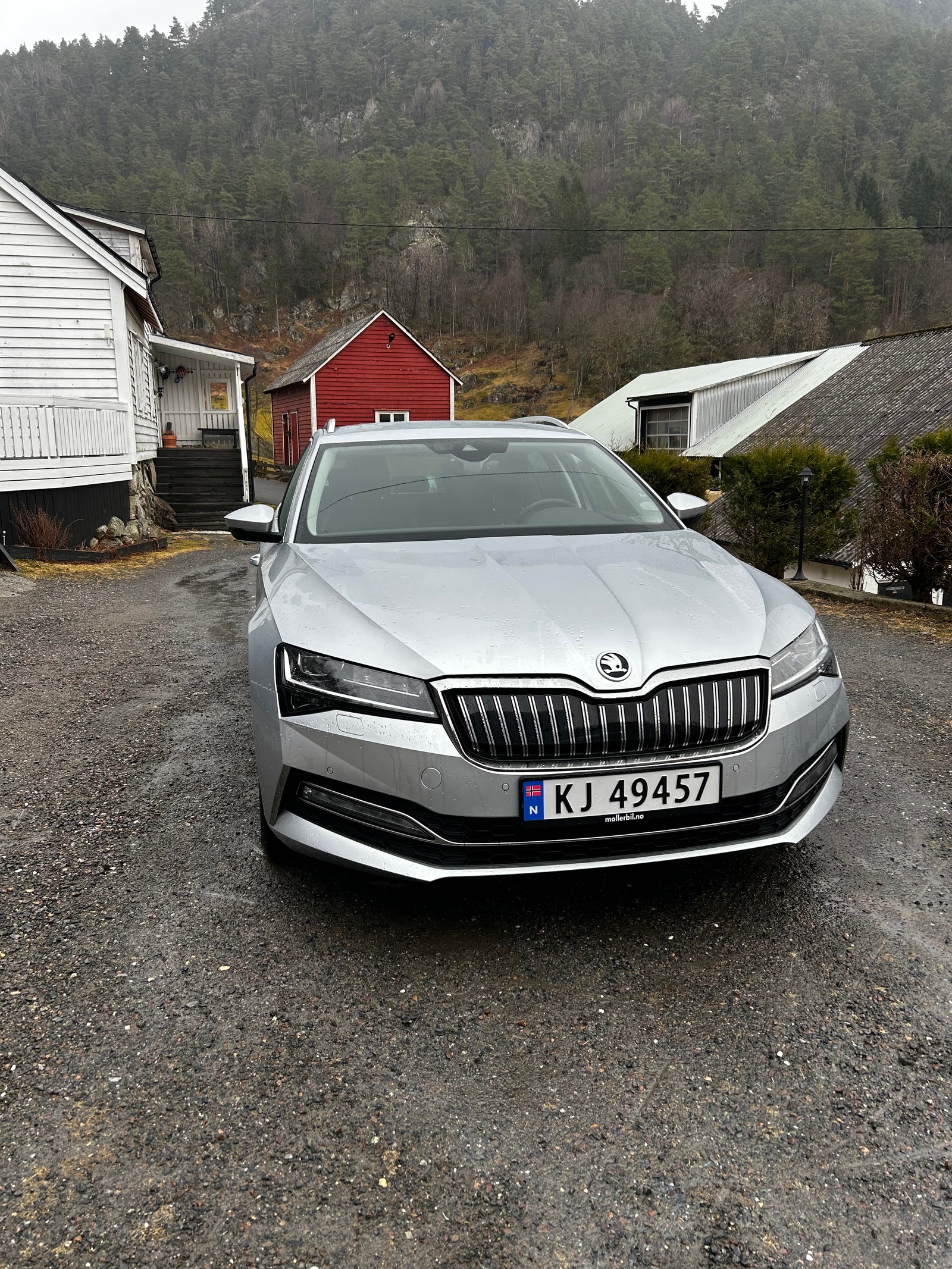 Brukt Škoda Superb 1.4