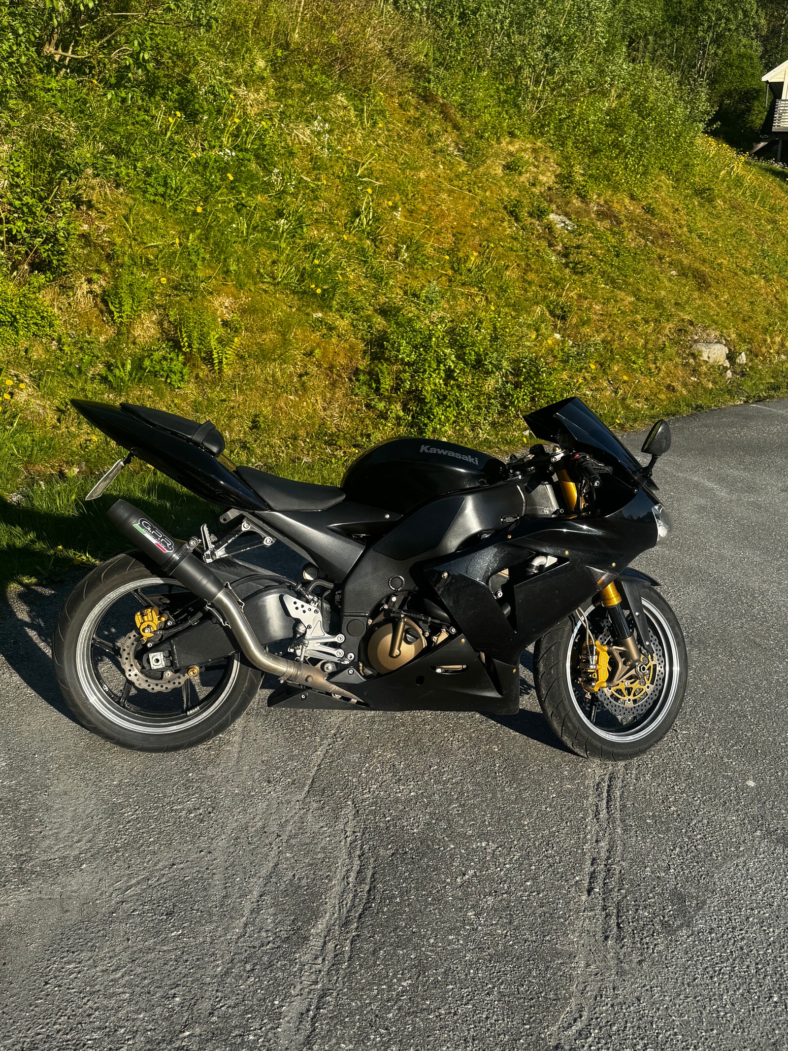 Til salgs: Kawasaki ZX-10 R - 2004 | FINN.no