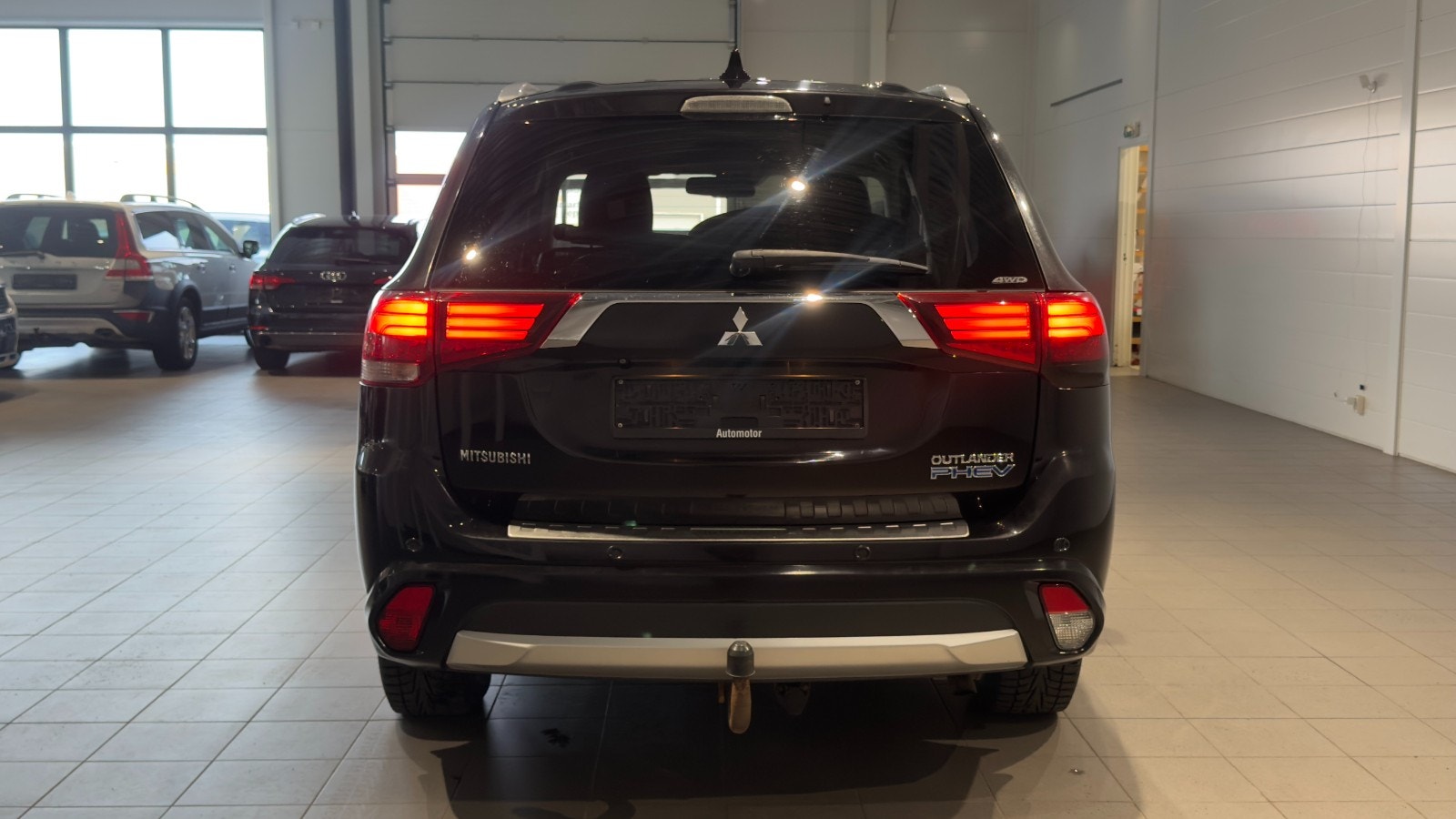 Hovedbilde av Mitsubishi Outlander