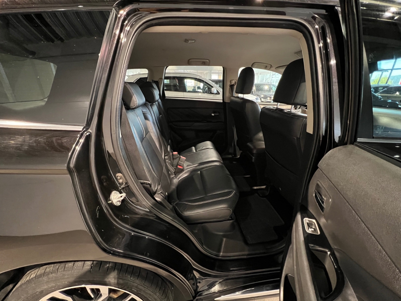 Hovedbilde av Mitsubishi Outlander
