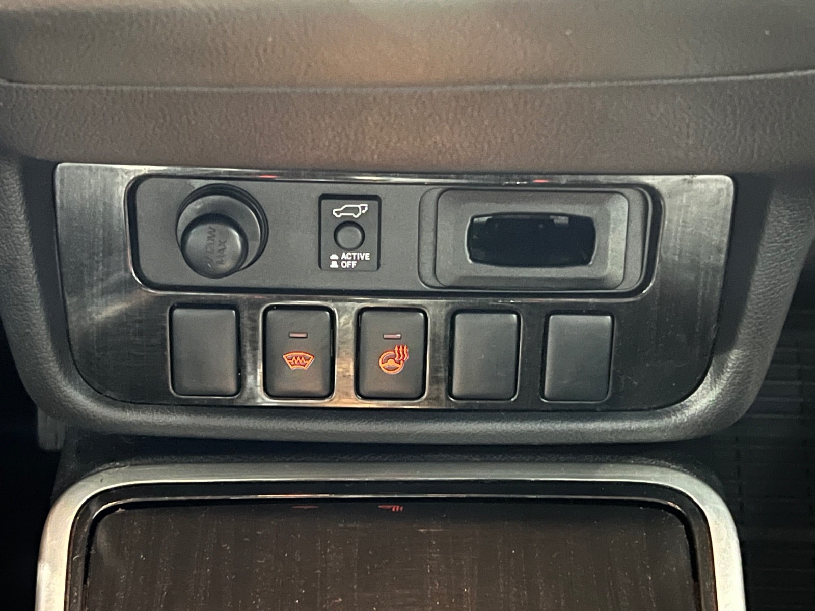 Hovedbilde av Mitsubishi Outlander