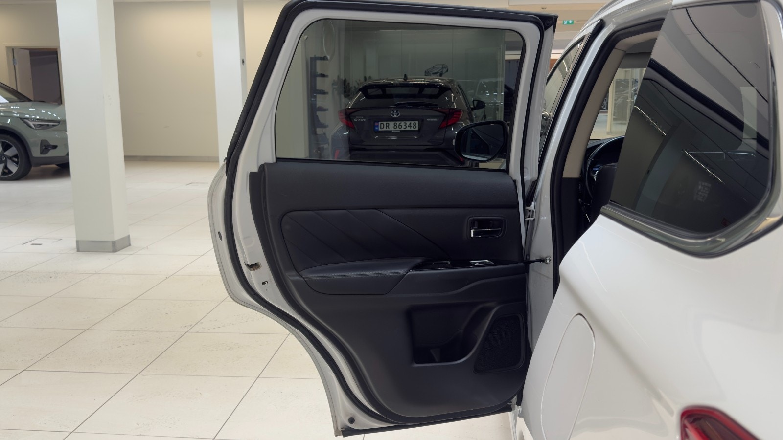 Hovedbilde av Mitsubishi Outlander