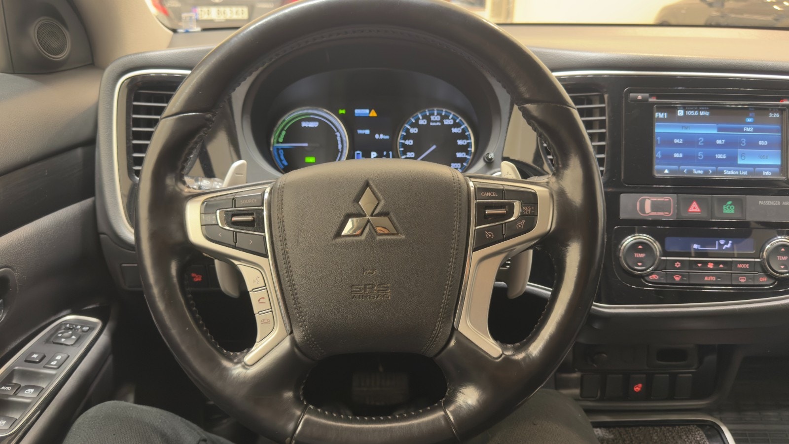 Hovedbilde av Mitsubishi Outlander