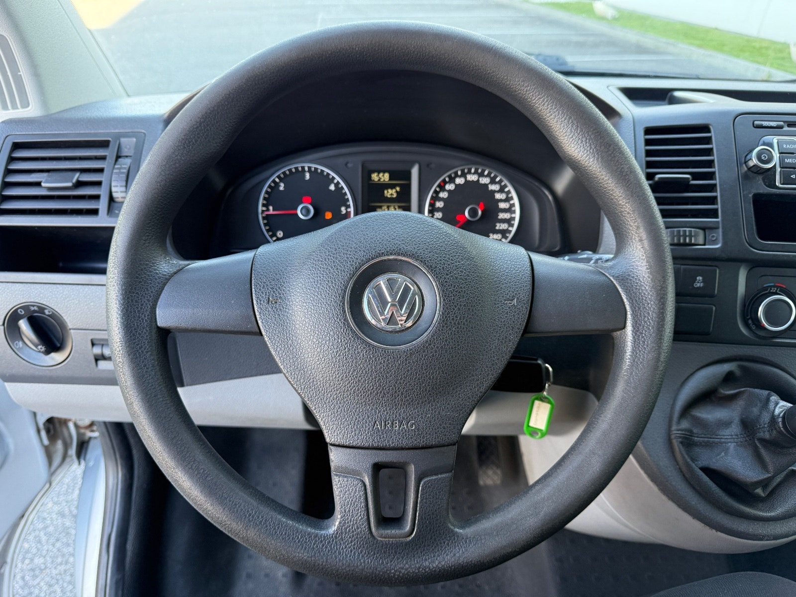 Hovedbilde av Volkswagen Caravelle