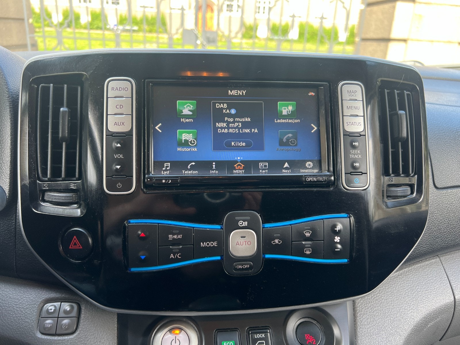 Hovedbilde av Nissan e-NV200