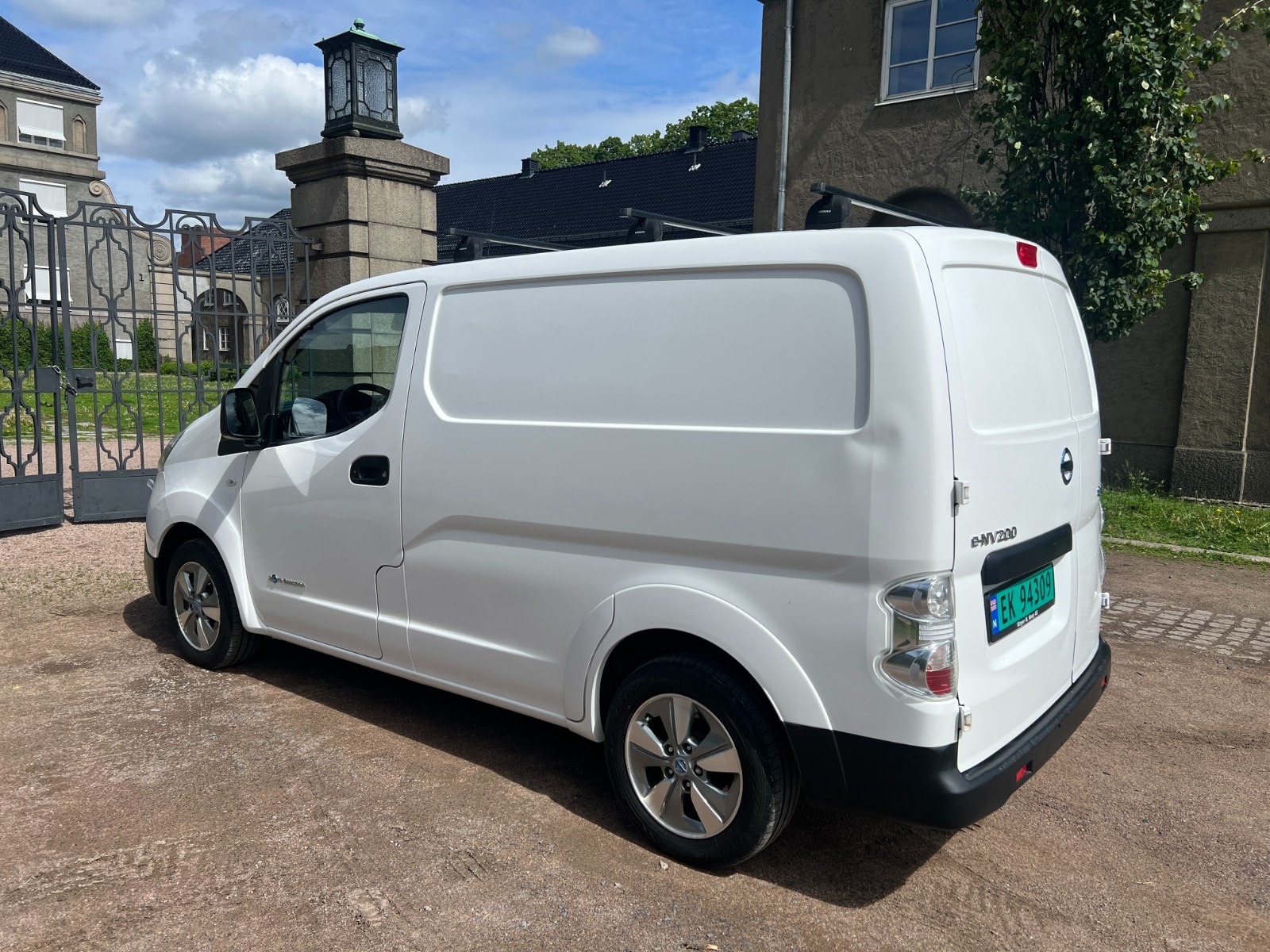 Hovedbilde av Nissan e-NV200