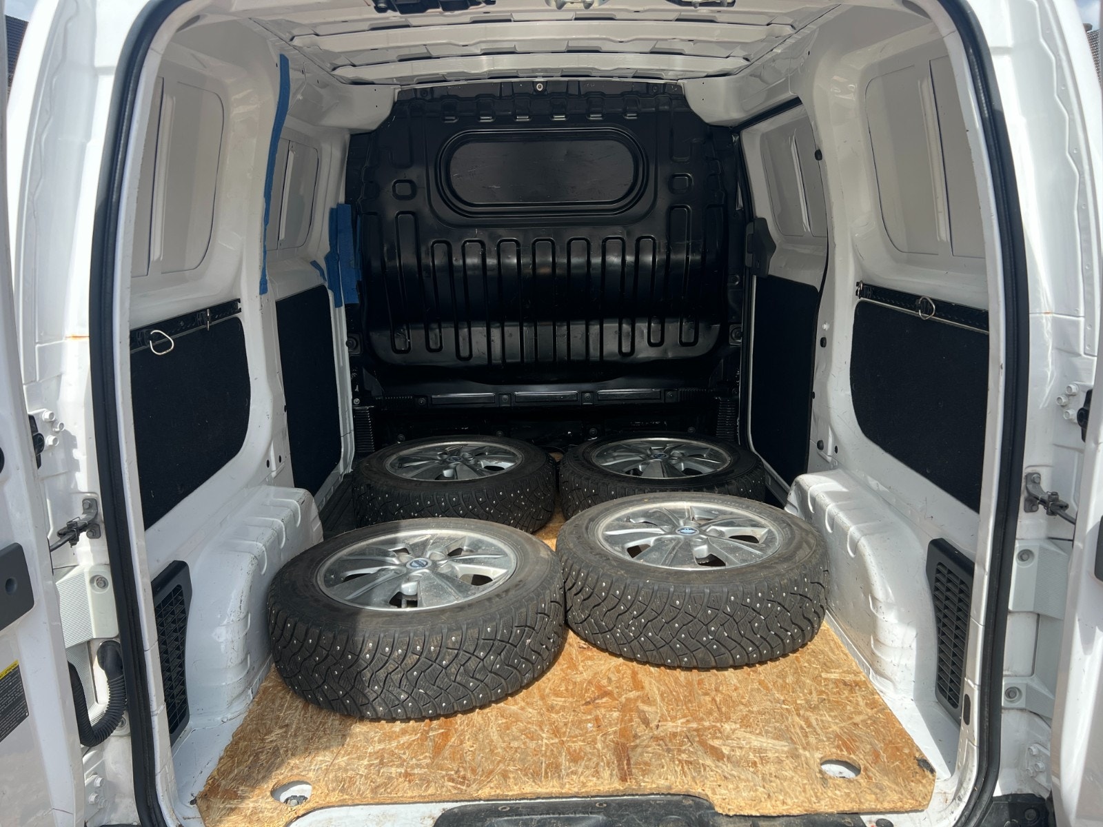 Hovedbilde av Nissan e-NV200