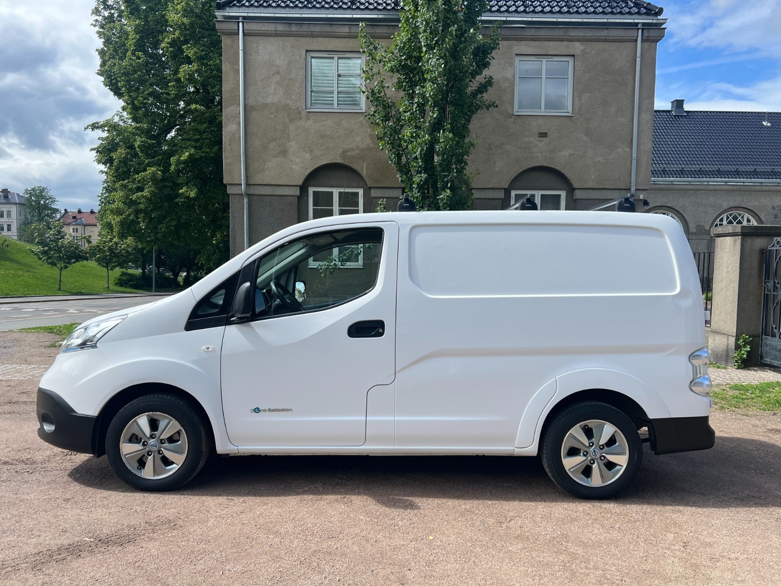 Hovedbilde av Nissan e-NV200