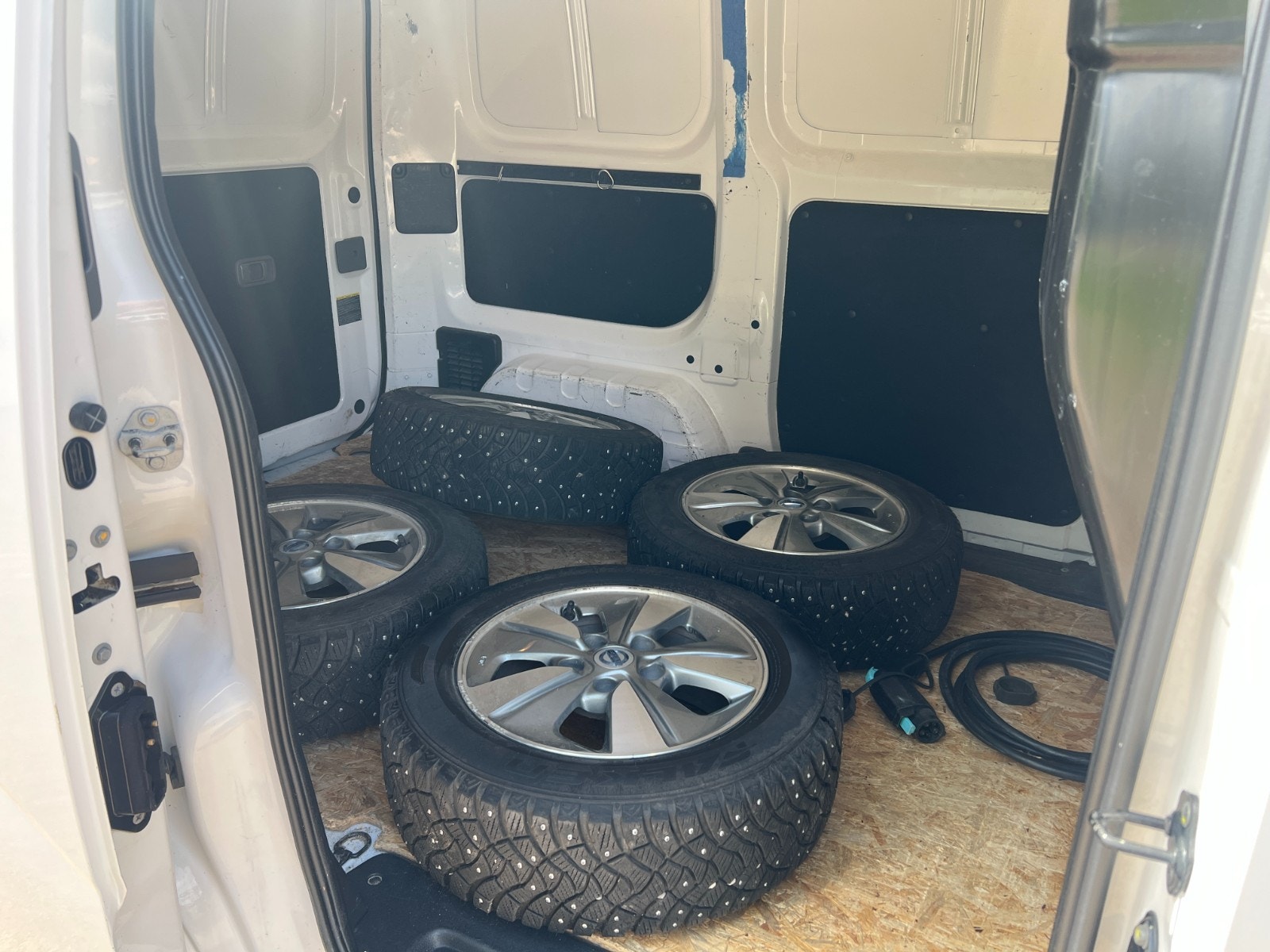Hovedbilde av Nissan e-NV200