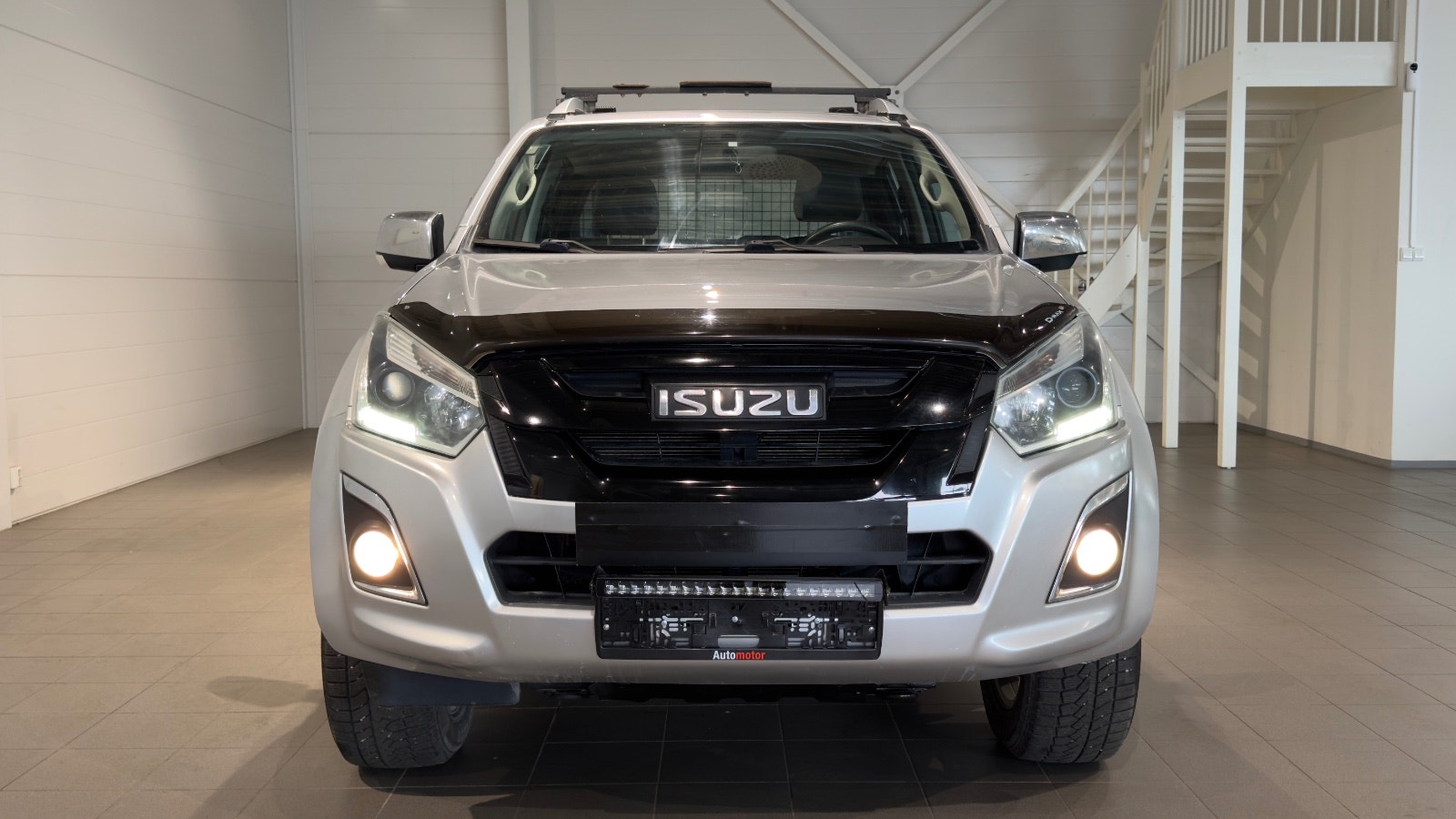 Hovedbilde av Isuzu