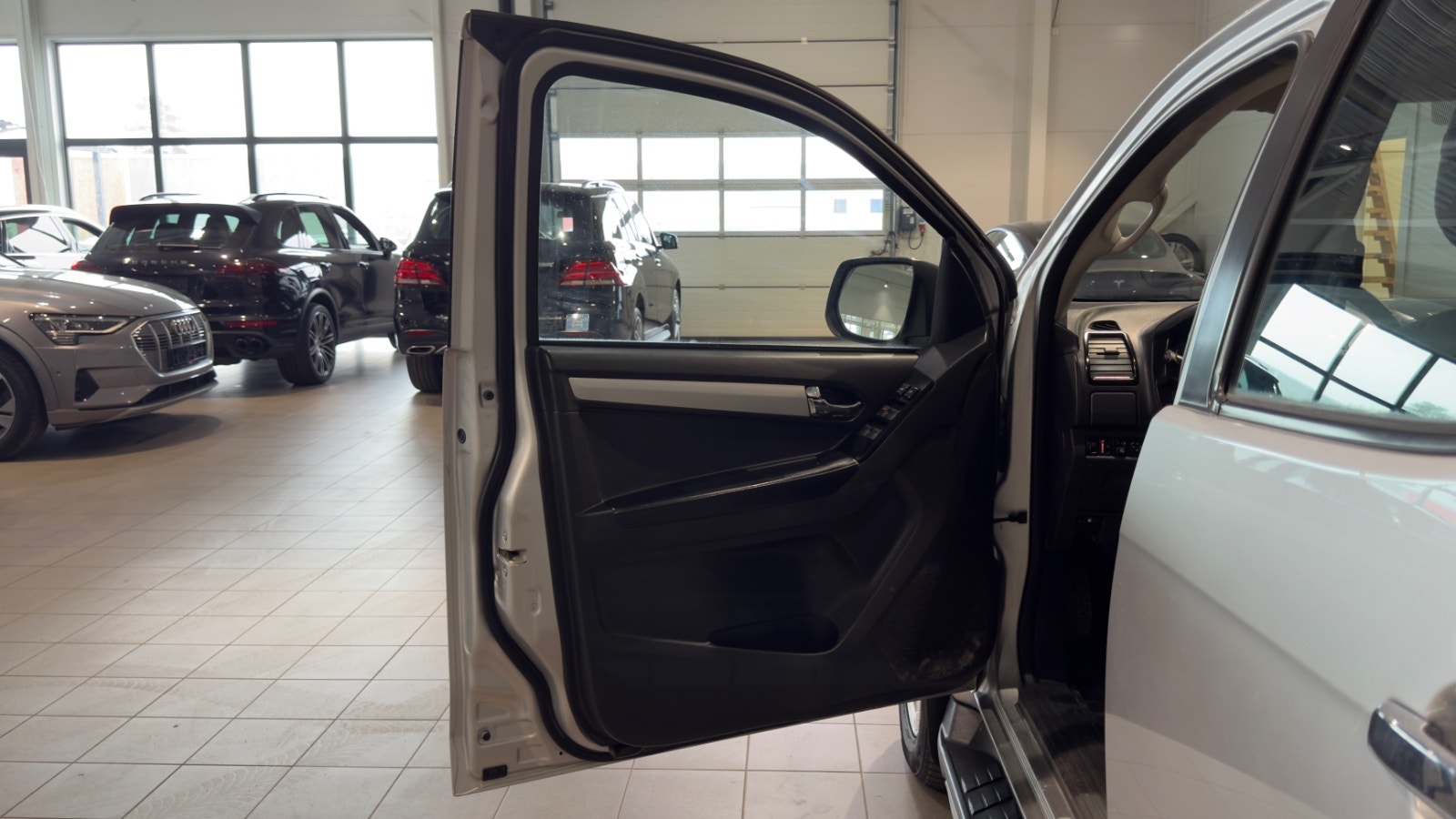 Hovedbilde av Isuzu