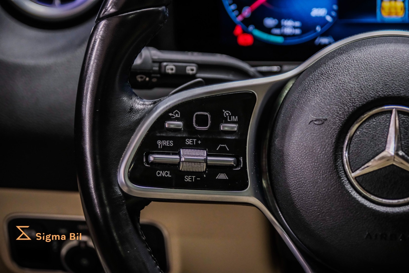 Bilde av Mercedes-Benz EQA300
