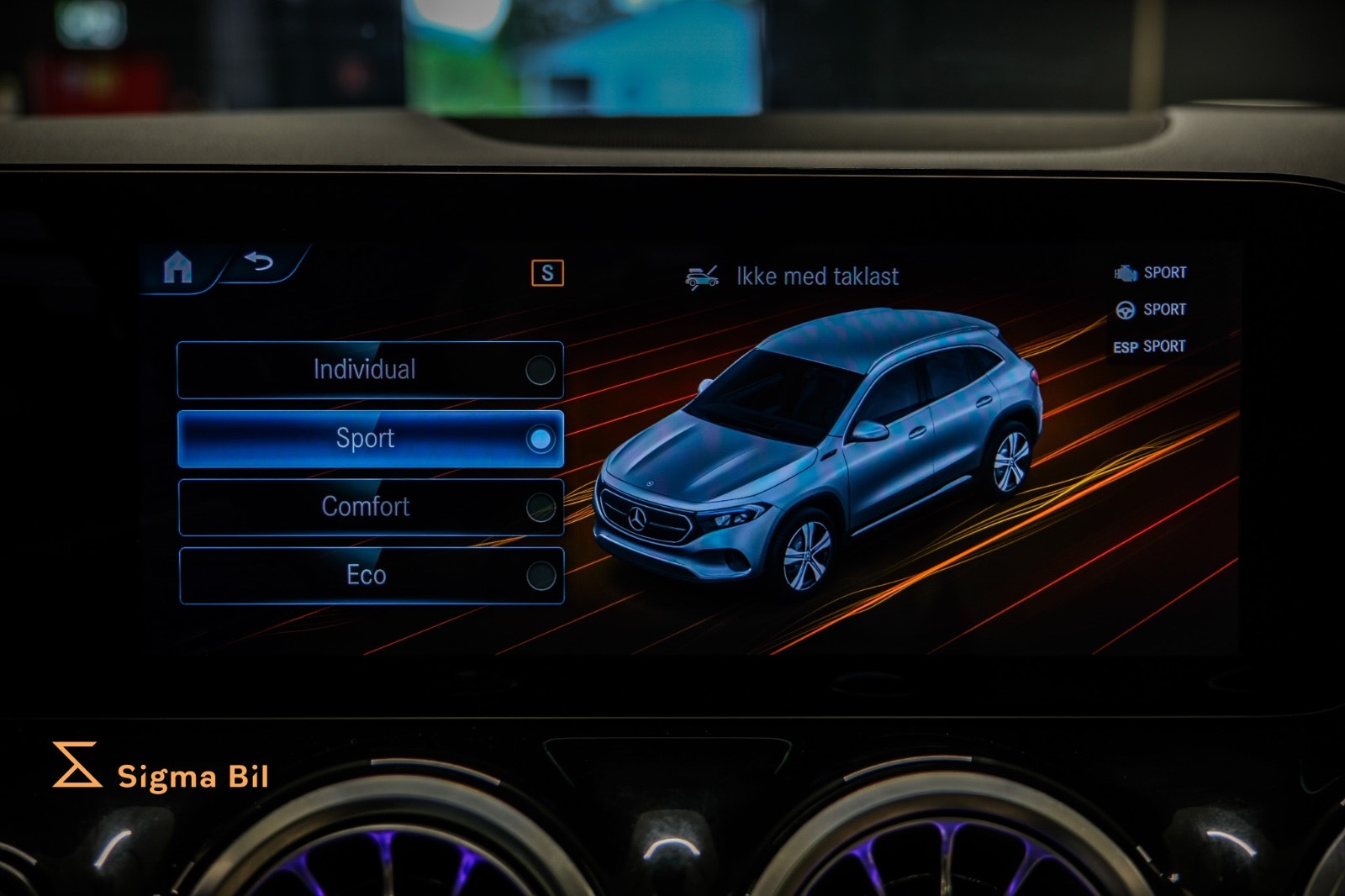 Bilde av Mercedes-Benz EQA300
