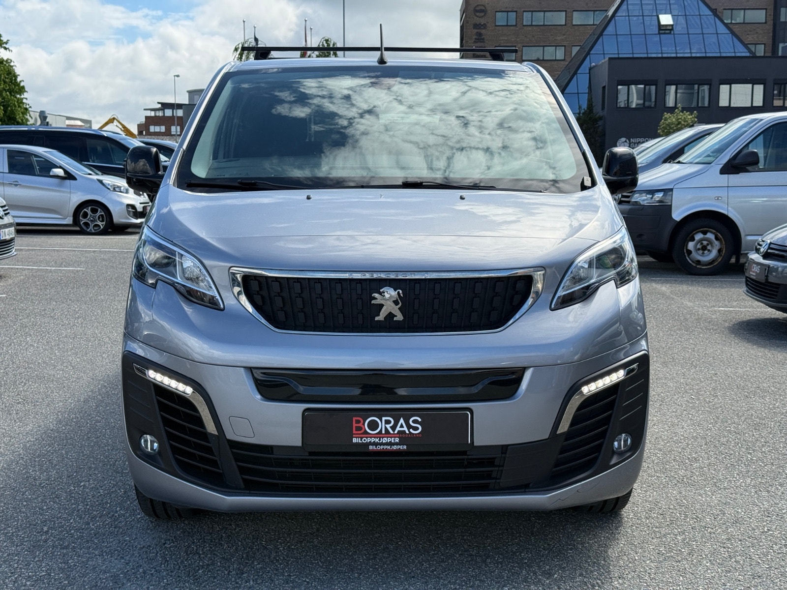 Hovedbilde av Peugeot e-Expert
